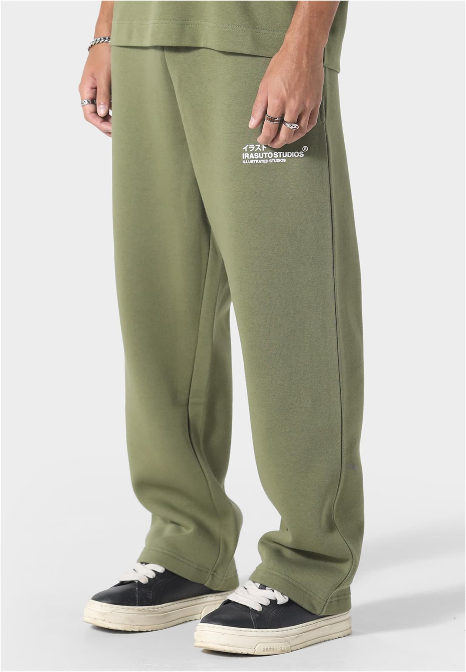 Irasuto Studios OPEN JOGGER – Bild 3