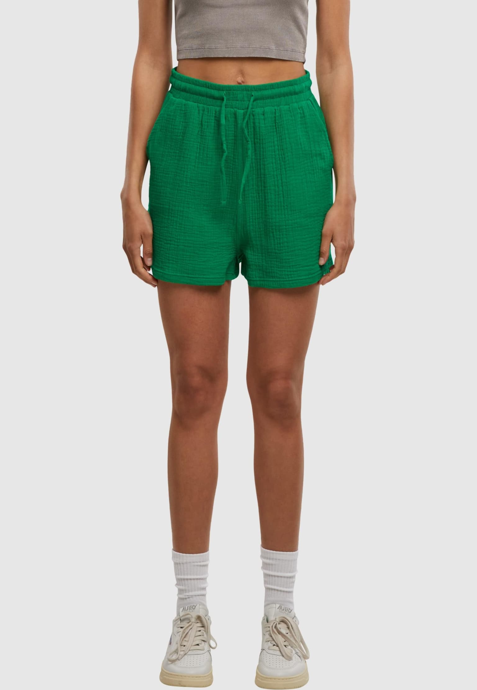 Urban Classics Ladies Musselin Short – Bild 3