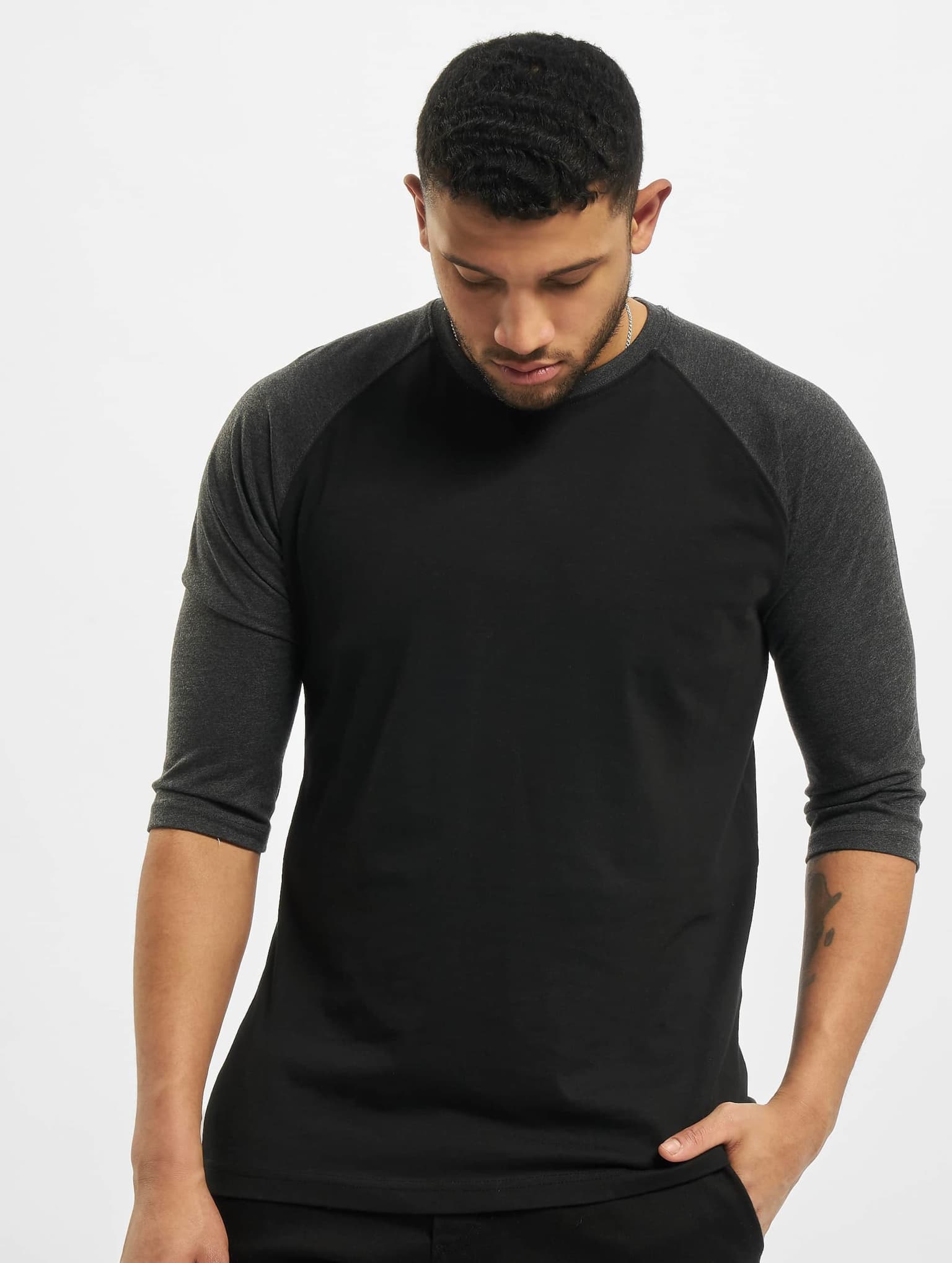 Urban Classics Contrast 3/4 Sleeve Raglan Tee – Bild 3