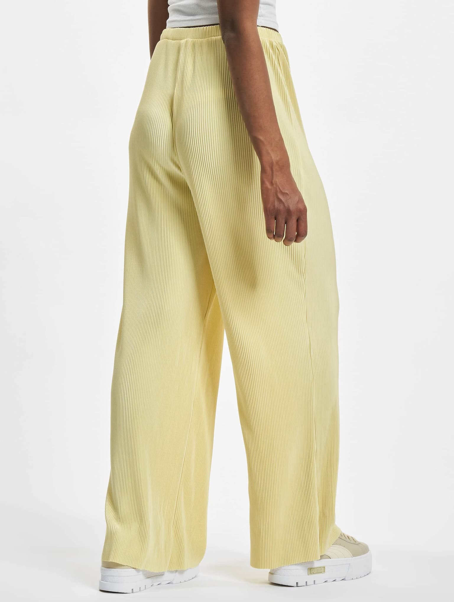 Urban Classics Ladies Plisse Pants – Bild 2