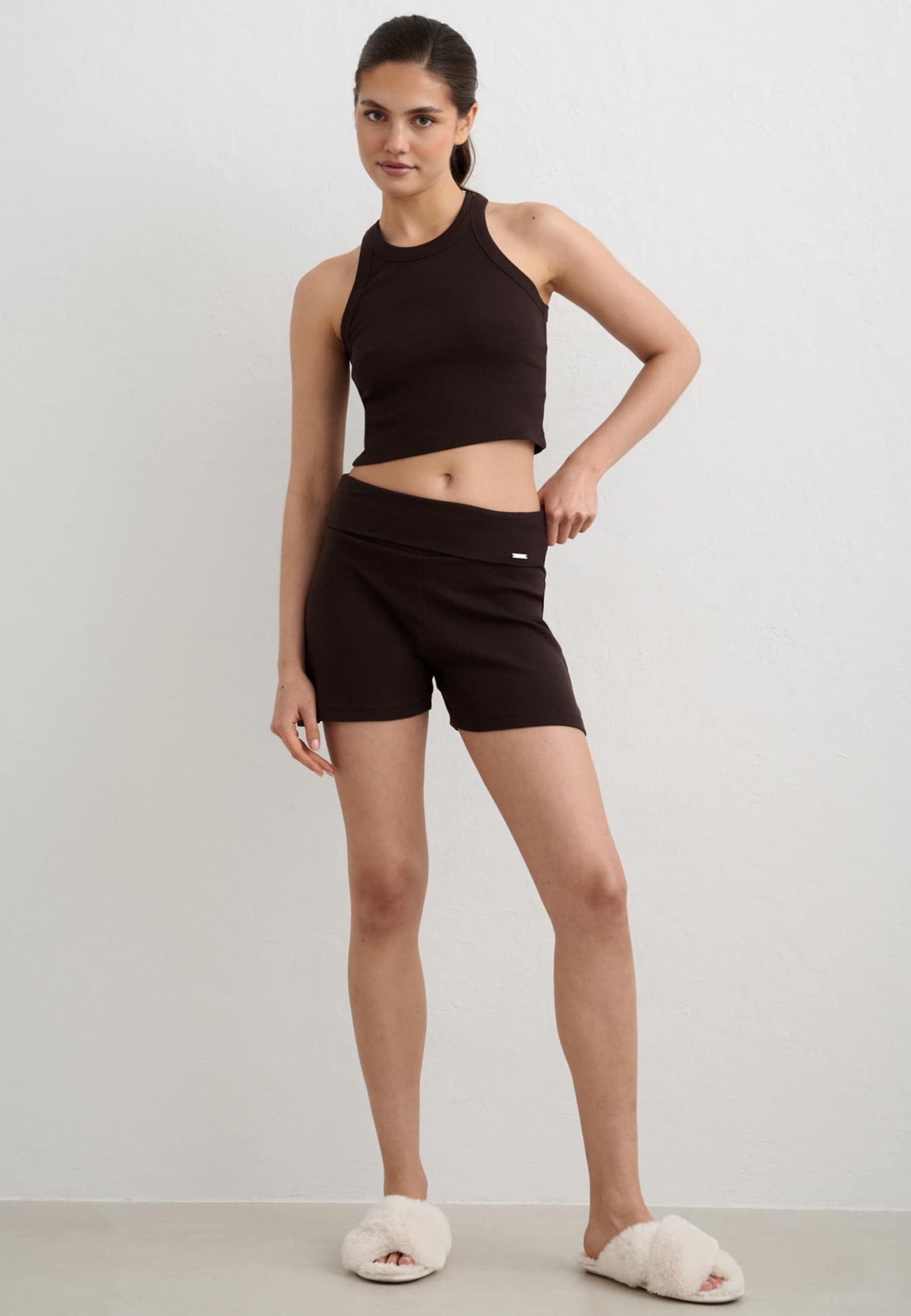 aimn Ease Ribbed Short – Bild 3