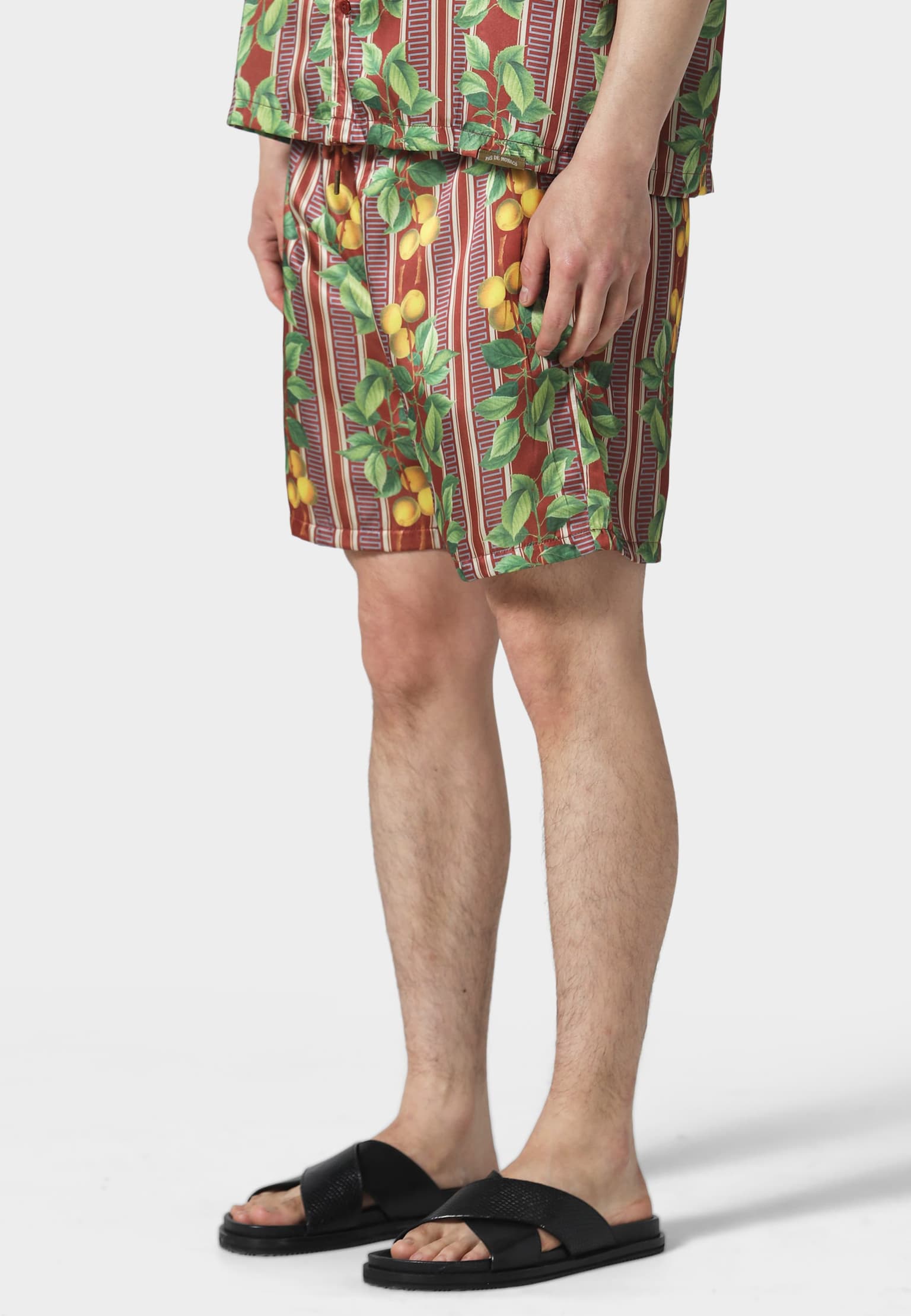 Pas De Monaco FRUITS CUBAN SHORTS
