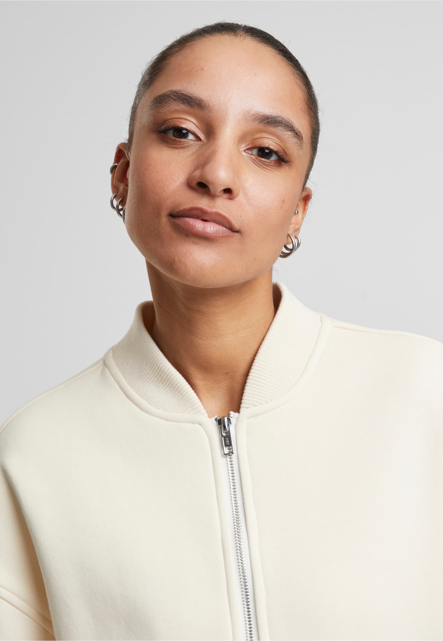 Urban Classics Ladies Short Sweat Zip Jacket – Bild 3