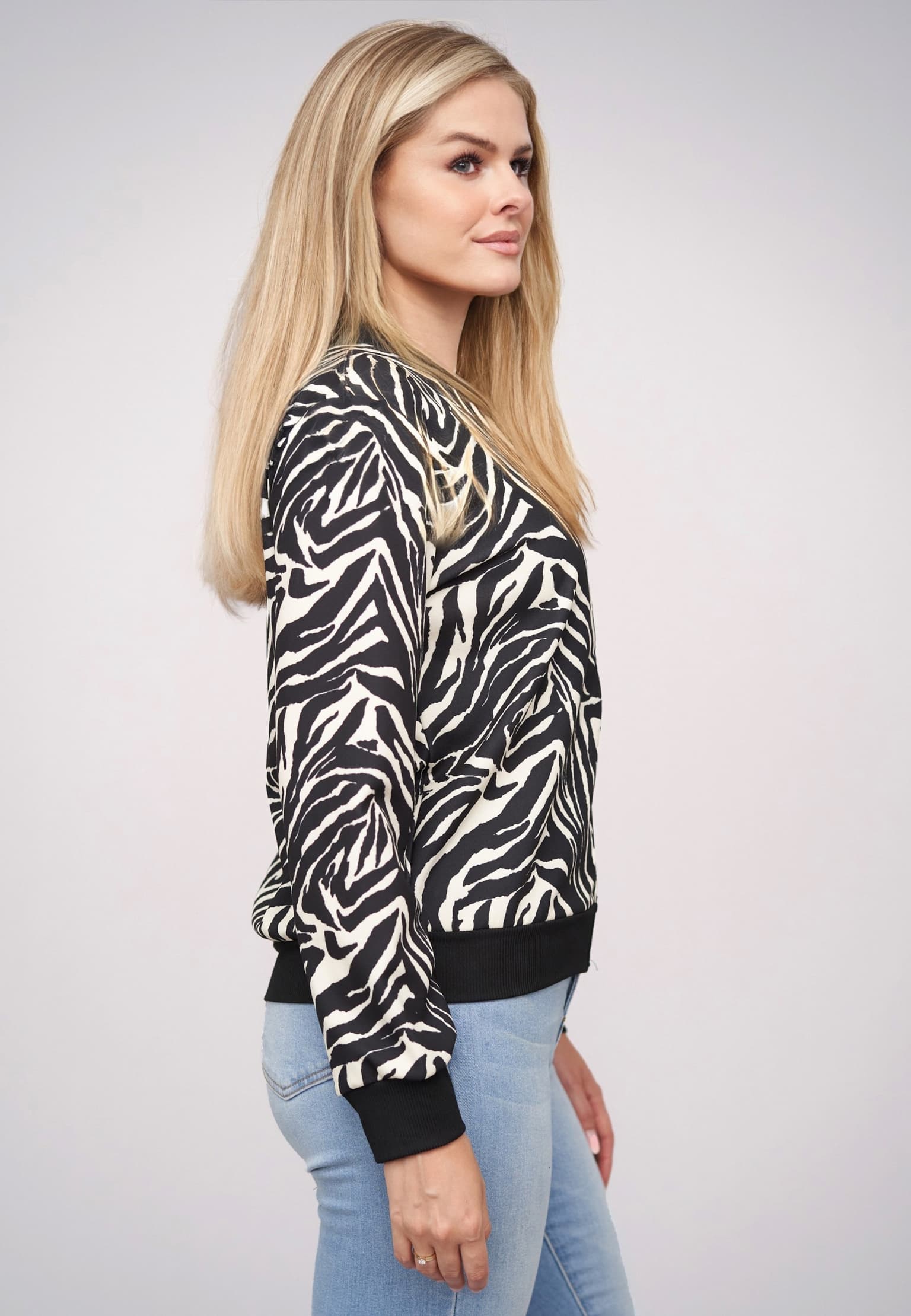 Cloud5ive Blouson Bomber-Jacket with zebra print – Bild 4