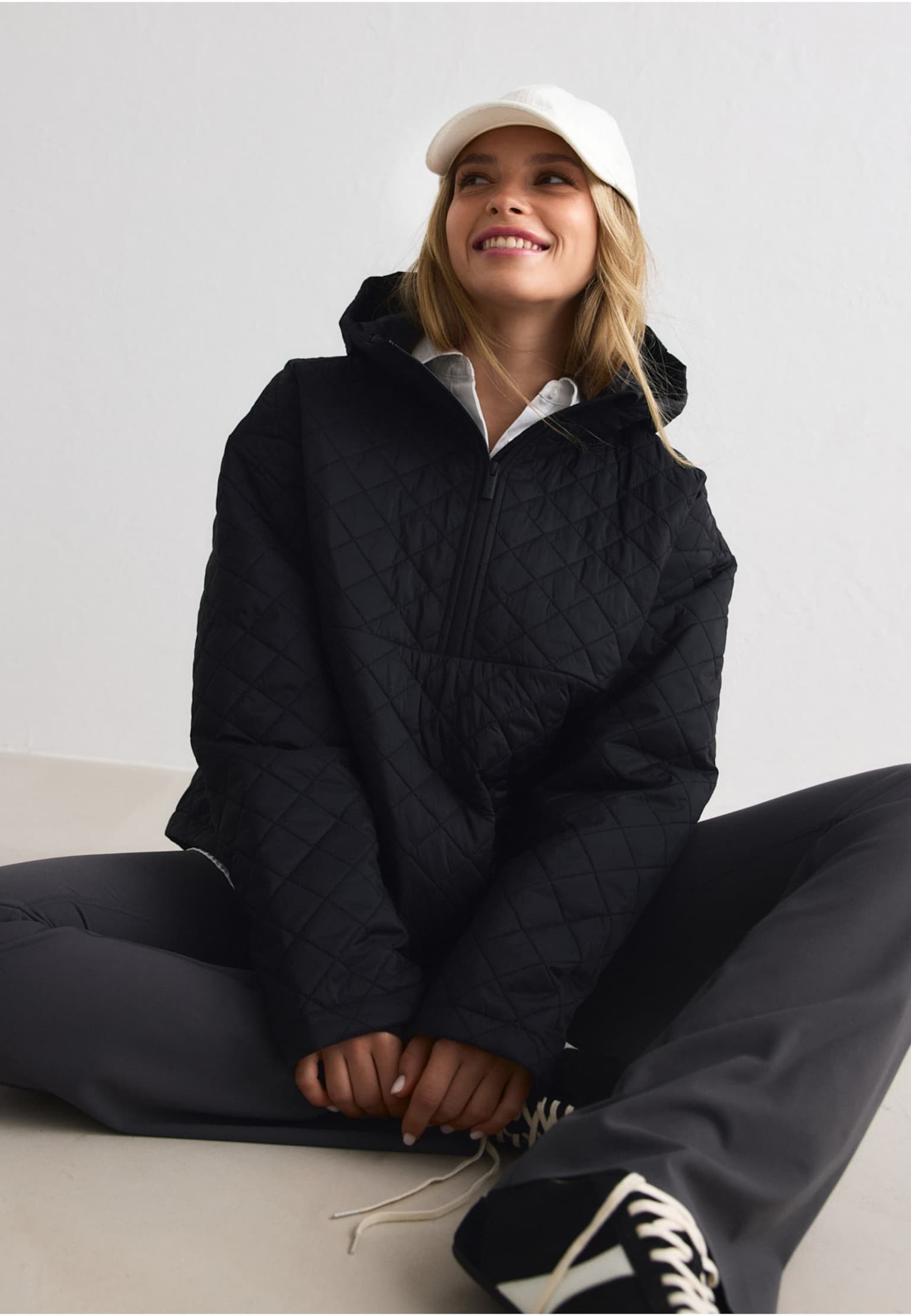 aimn Cropped Quilted Anorak – Bild 4