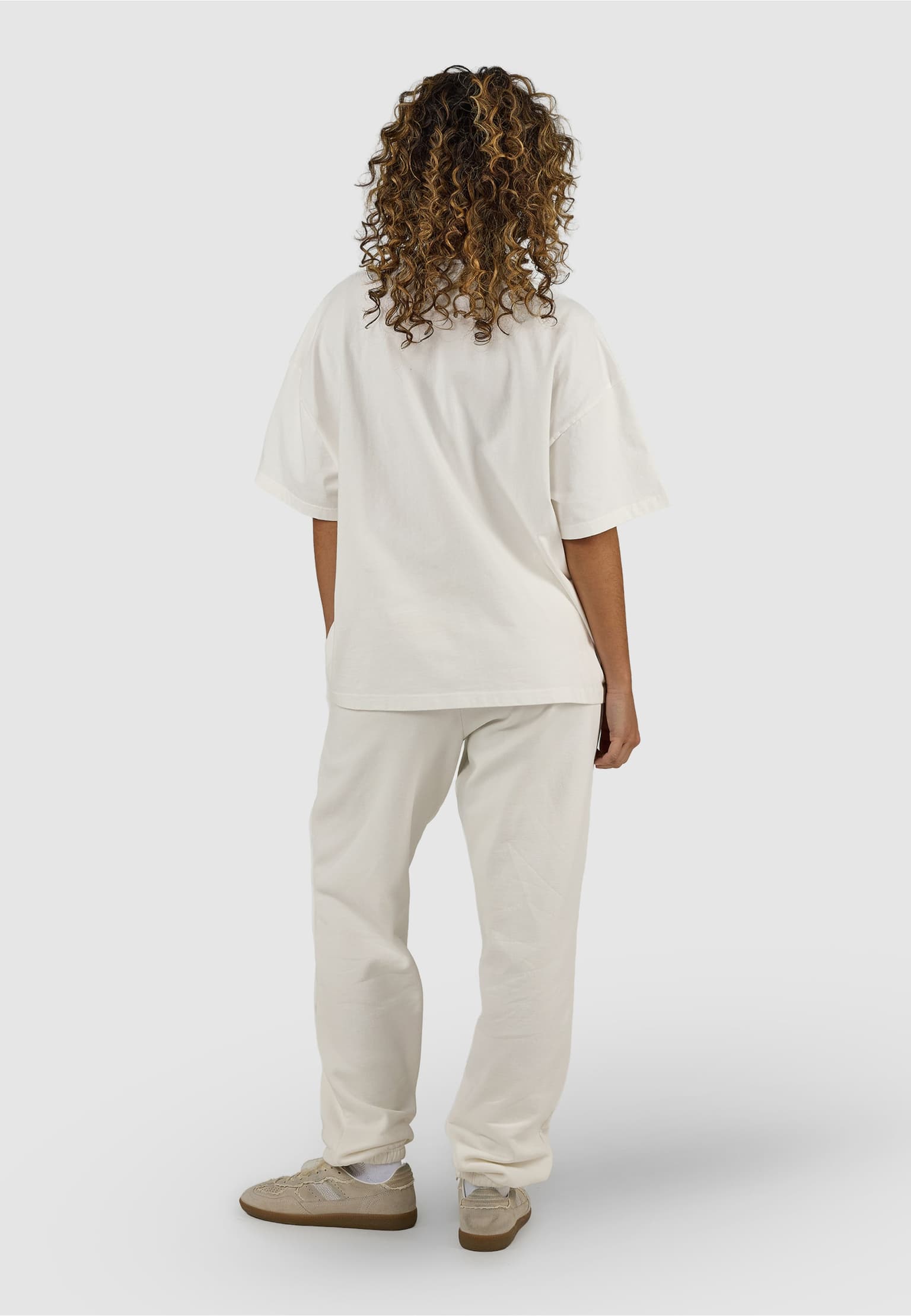 PEGADOR Bracy Heavy Oversized Tee – Bild 2