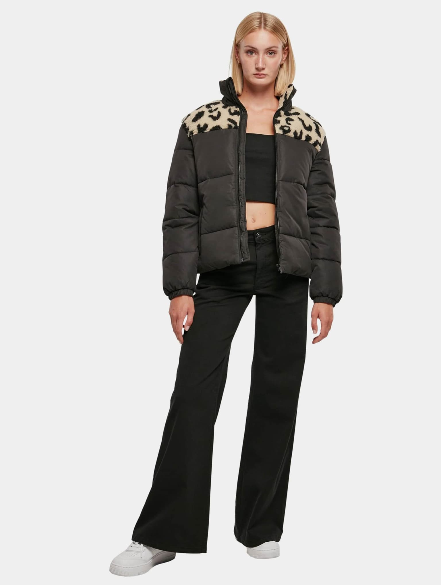 Urban Classics Ladies AOP Sherpa Mixed Puffer Jacket – Bild 4