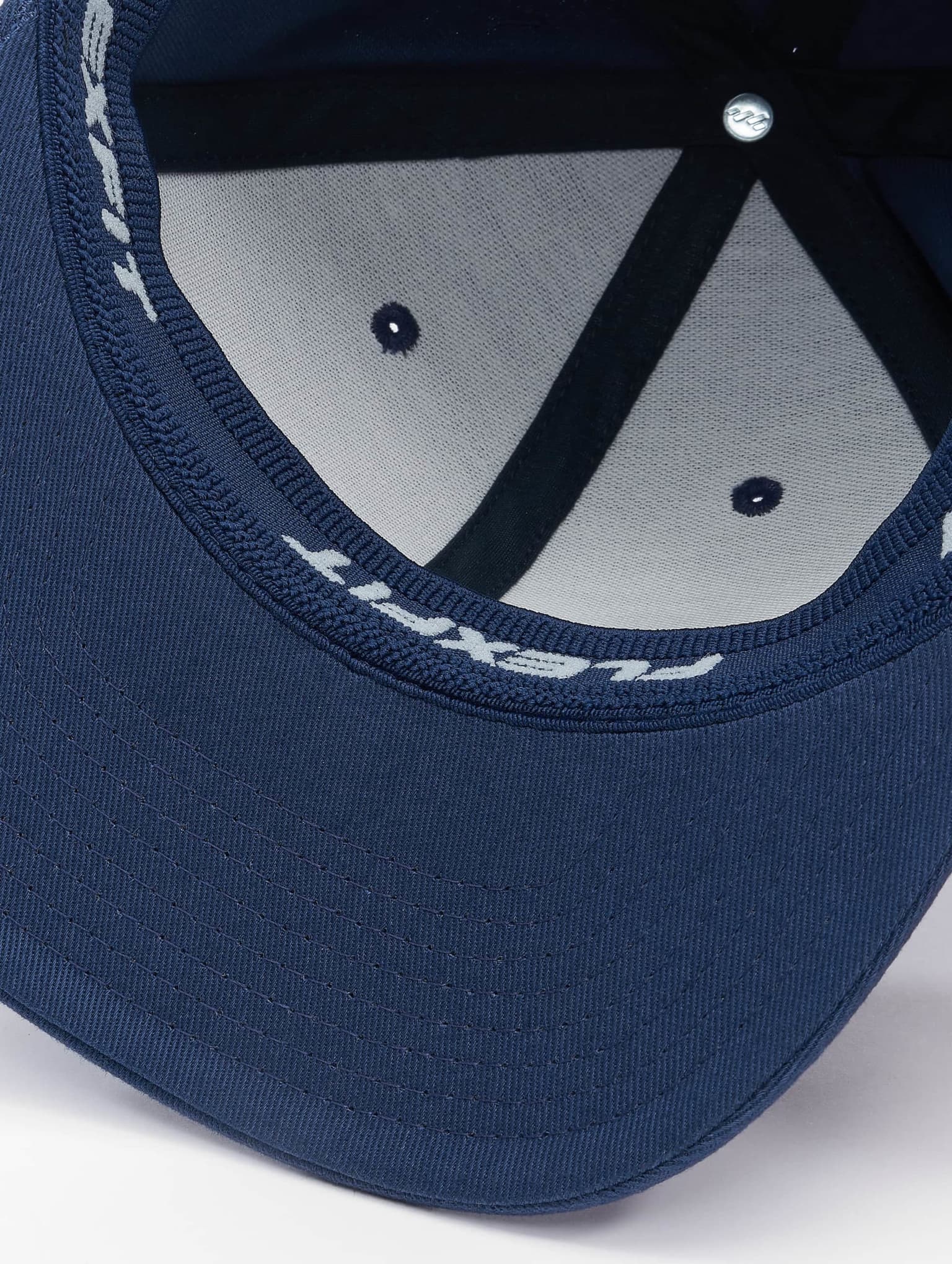 Flexfit Essentials Cotton Cap – Bild 3