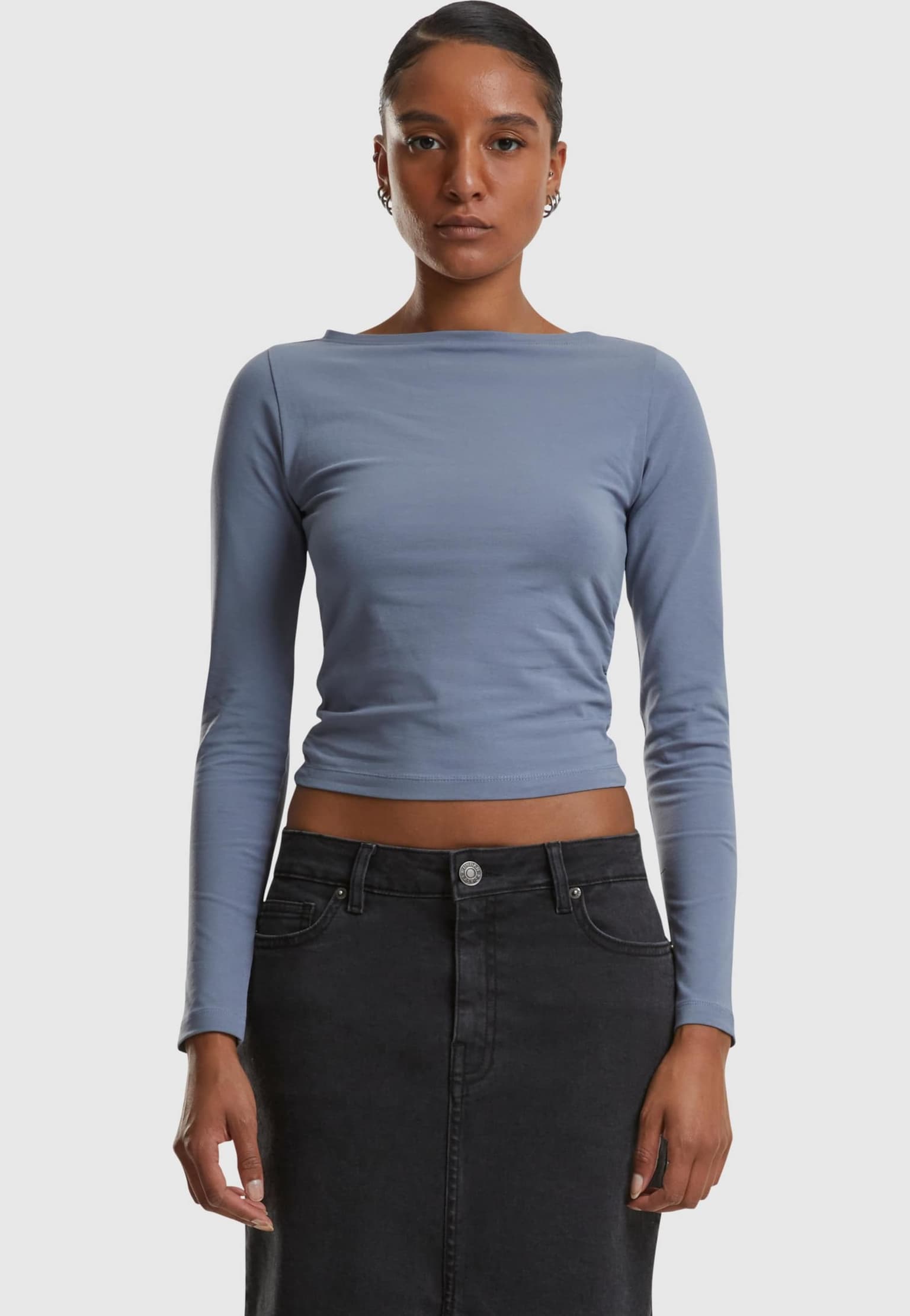Urban Classics Ladies Ruffled Super Slim Longsleeve – Bild 3