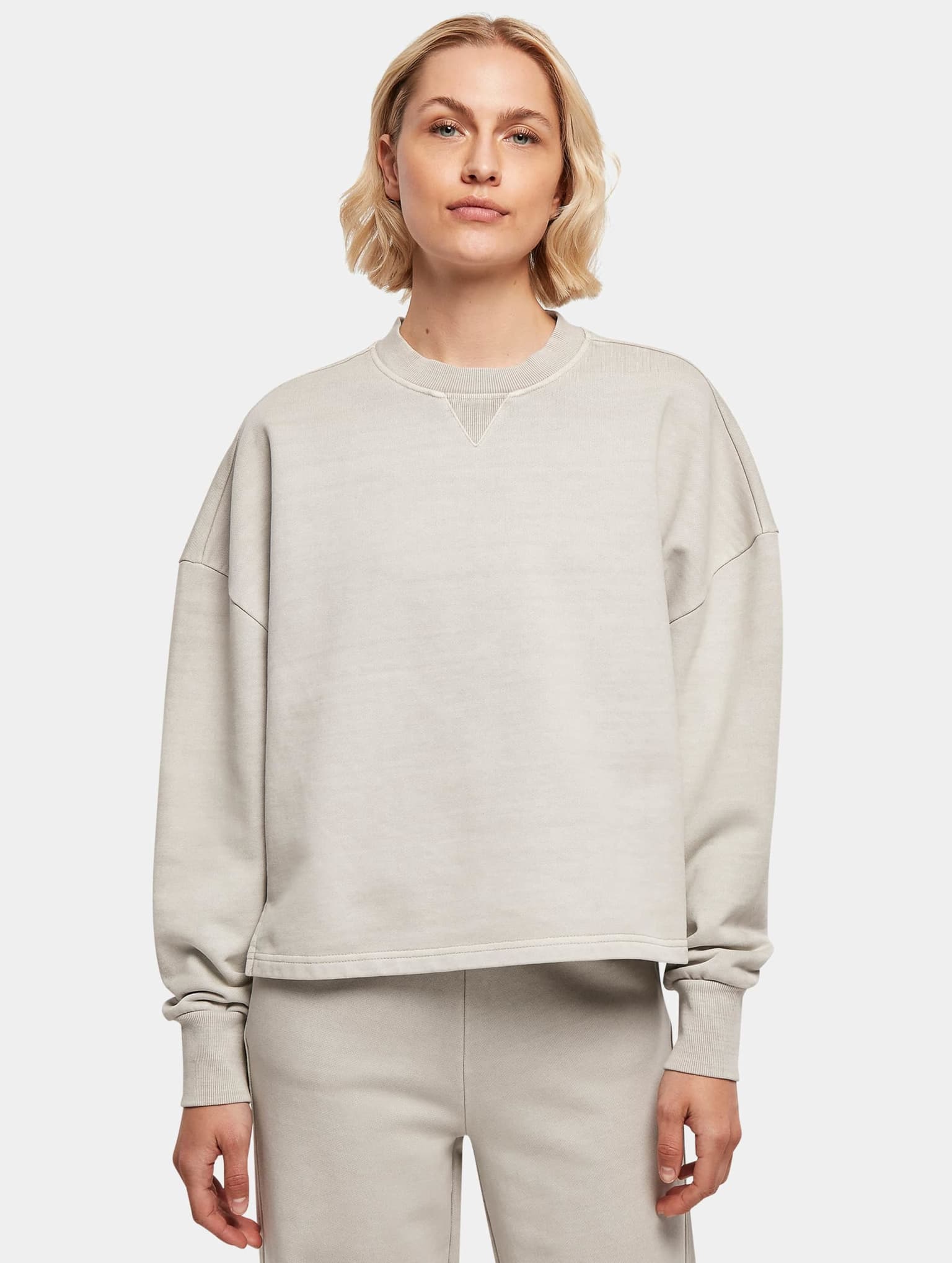 Urban Classics Ladies Heavy Terry Garment Dye Crewneck