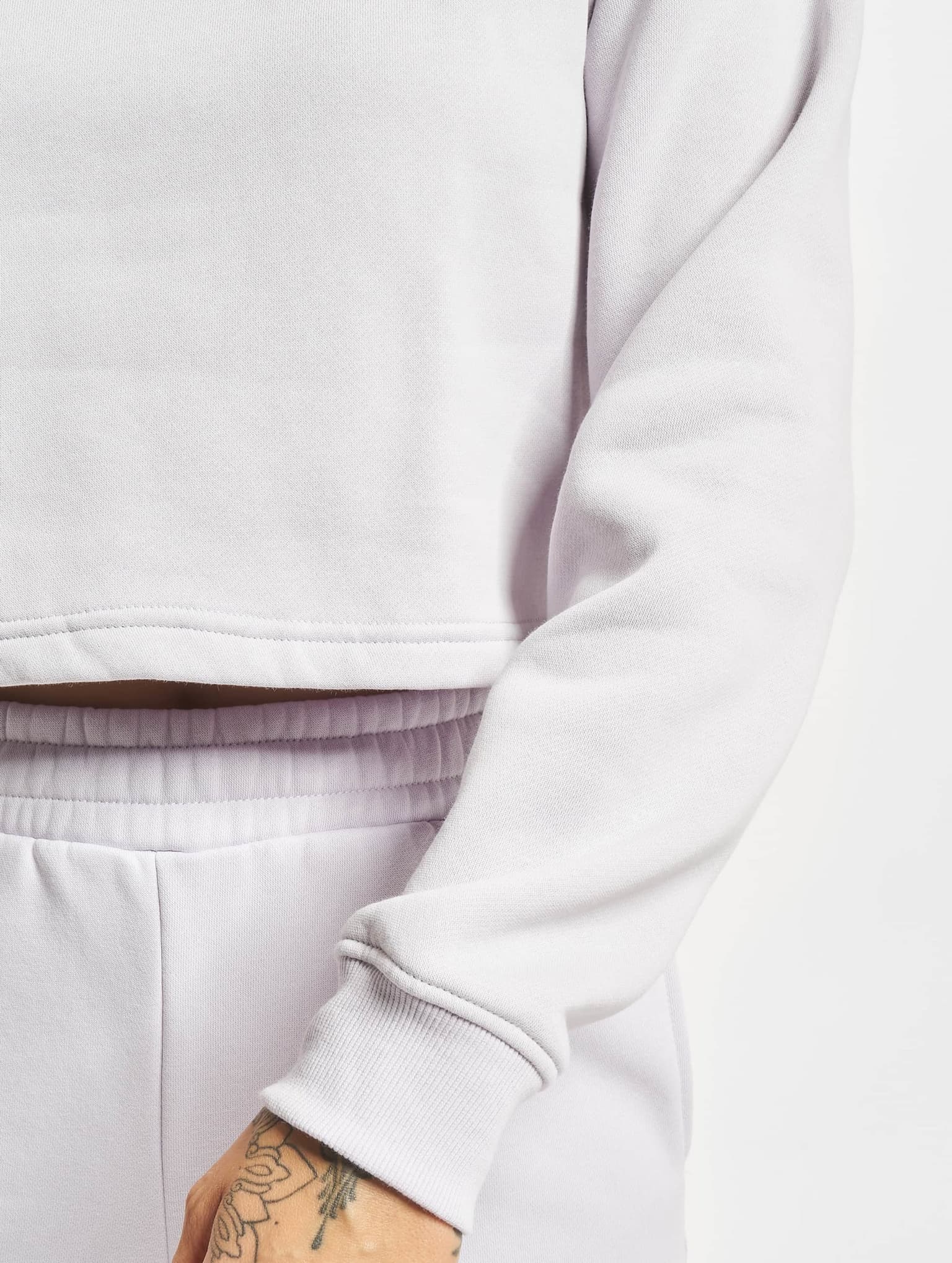 Urban Classics Ladies Cropped Oversized Sweat High Neck Crew – Bild 4