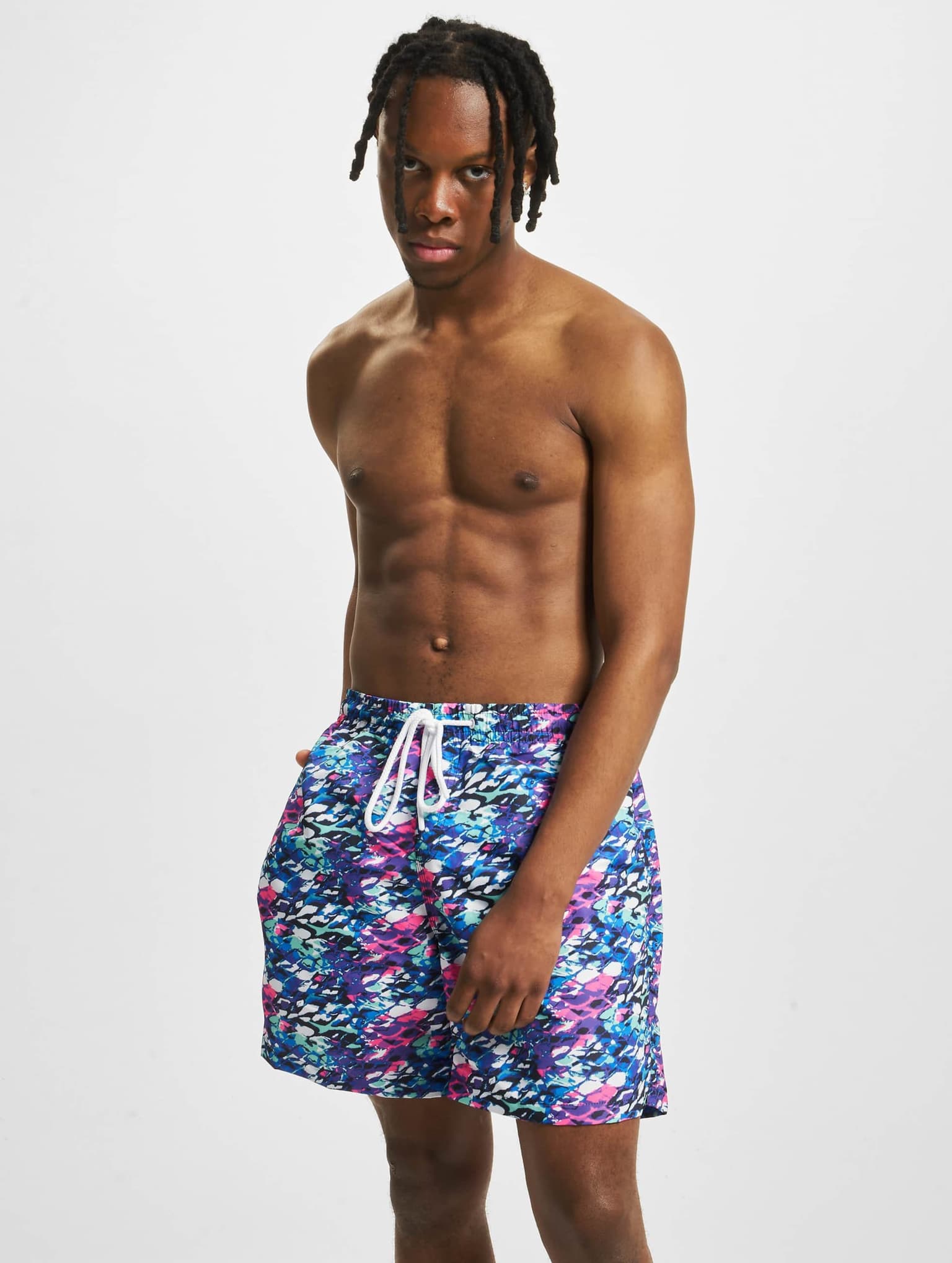 Urban Classics Multicolor Swim Short – Bild 3