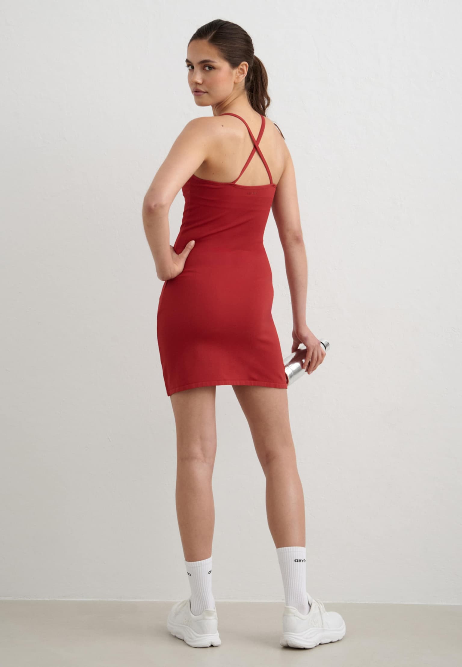 aimn Shape Seamless Deep Cut Dress – Bild 2