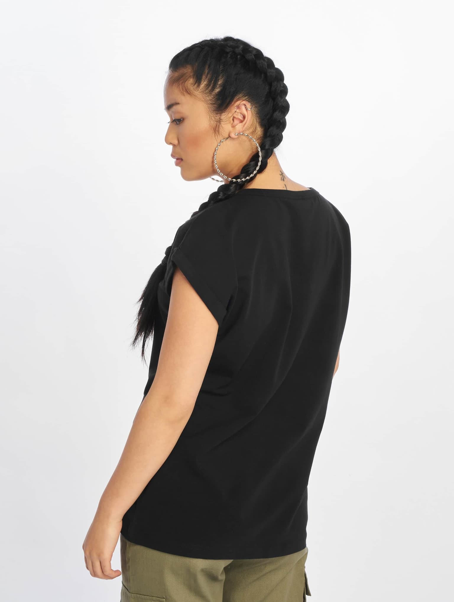 Urban Classics Ladies Round V-Neck Extended Shoulder Tee – Bild 2