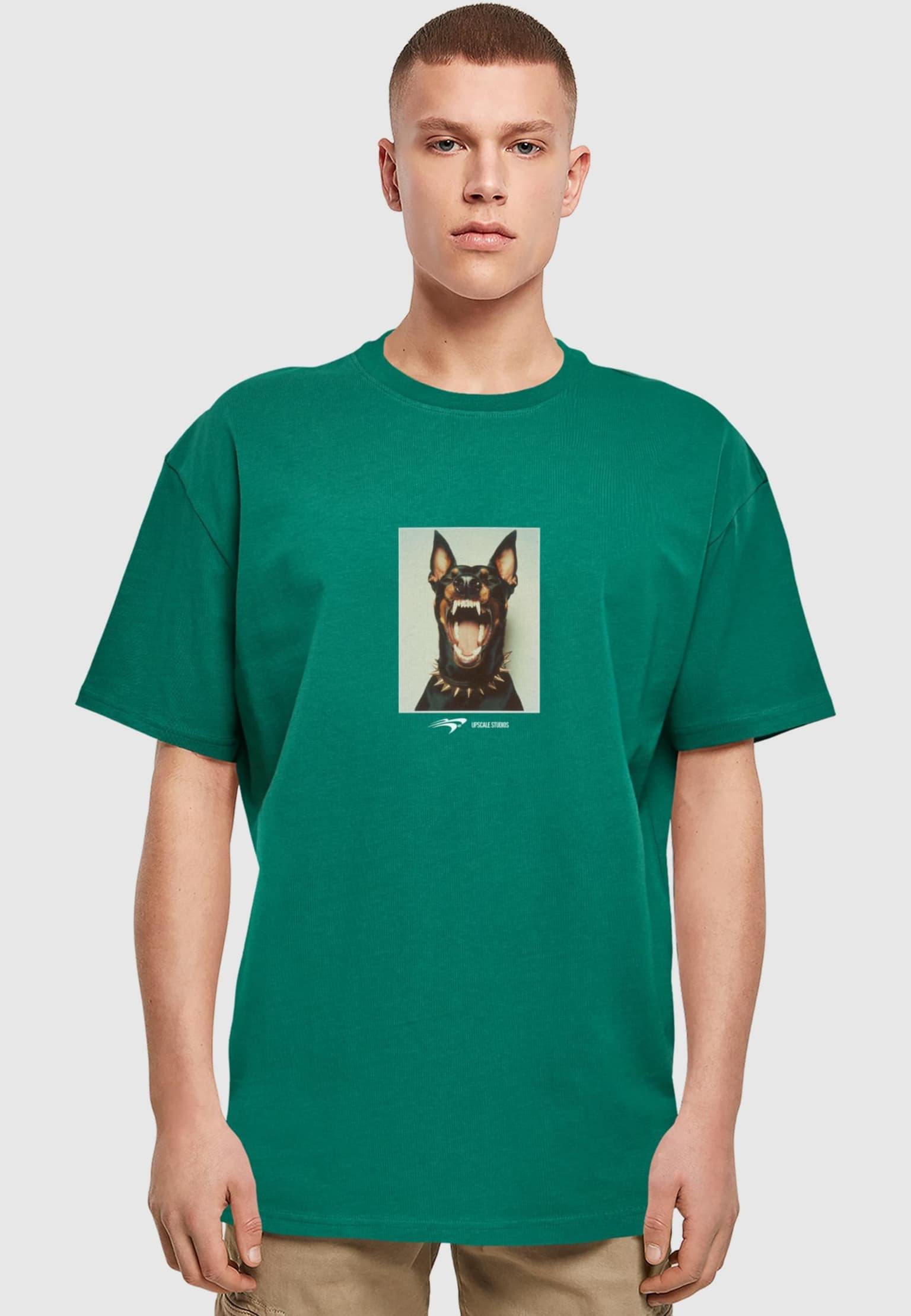 Mister Tee Upscale Neighbors Heavy Oversize
