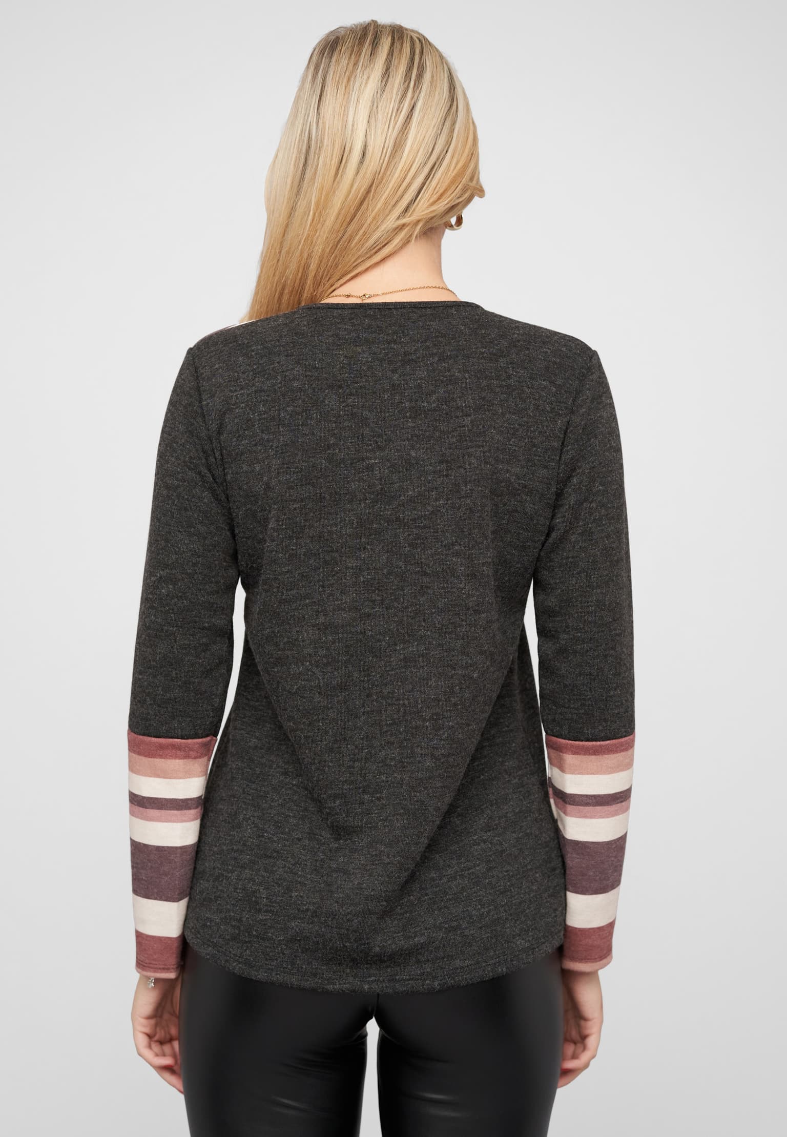 Cloud5ive Sweater mit Knopfleiste – Bild 2