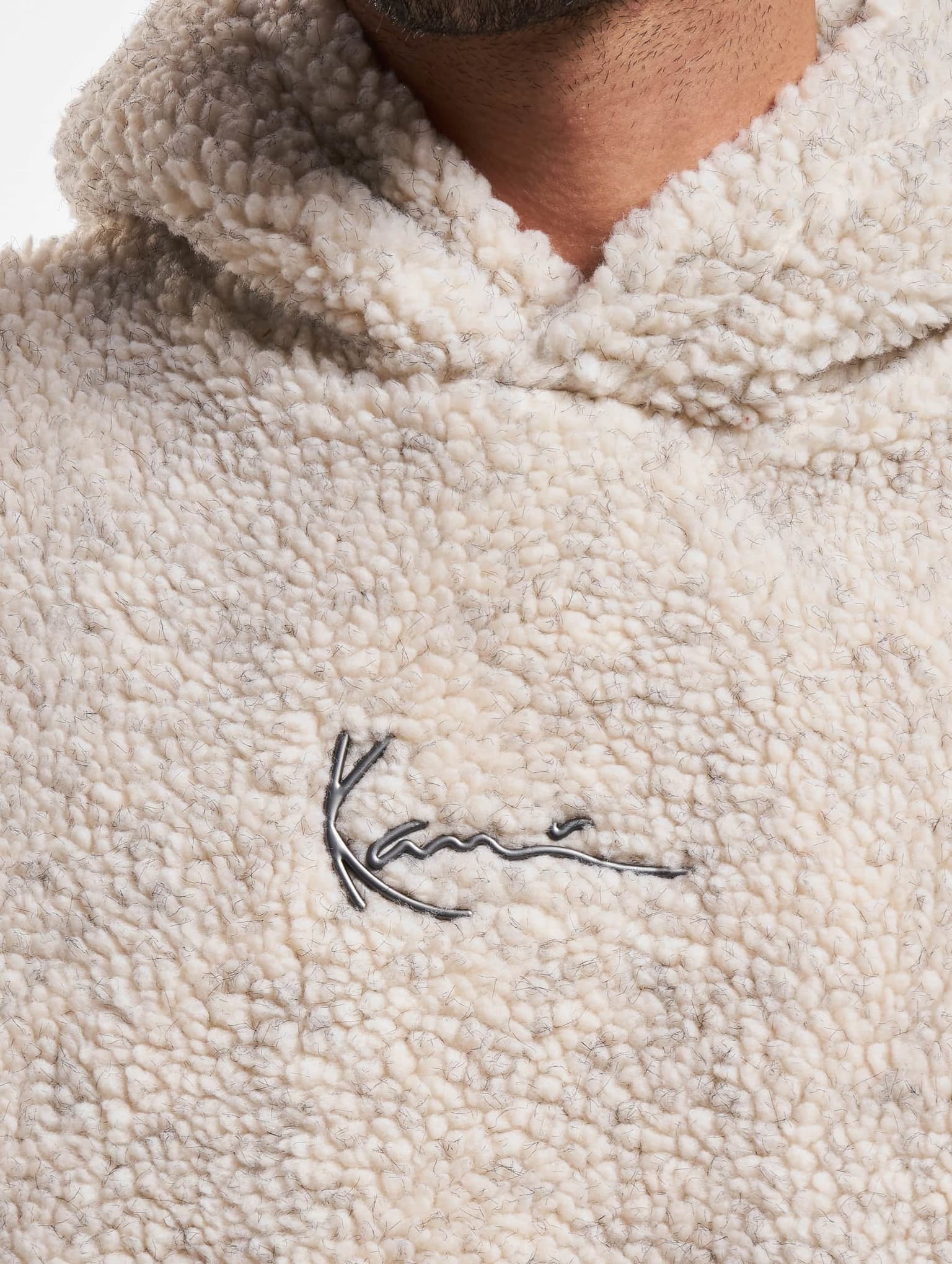 Karl Kani KM233-020-3 KK Metal Signature Teddy Os Hoodie – Bild 4