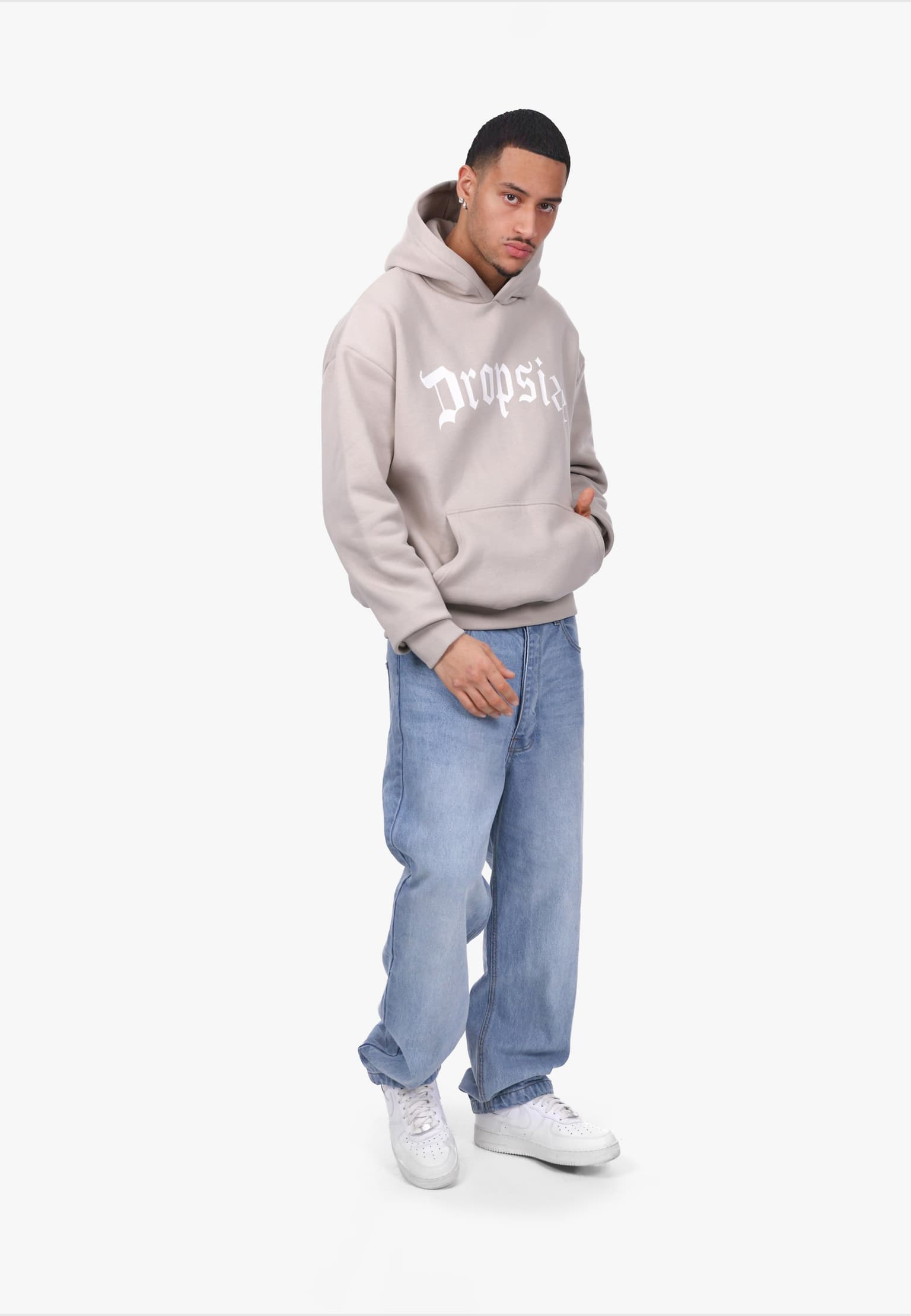 Dropsize Heavy Logo Design Hoodie – Bild 3