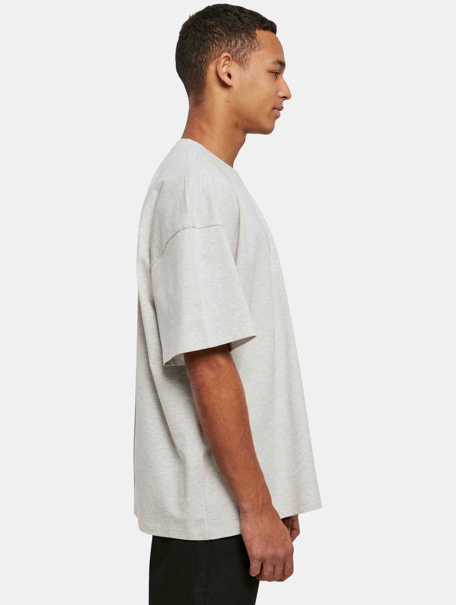 Urban Classics Ultra Heavy Oversized Tee – Bild 4