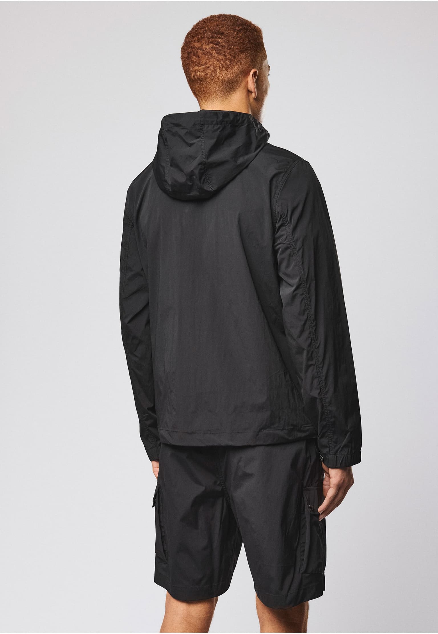 Weekend Offender TEMARA TECHNICAL WINDBREAKER – Bild 2