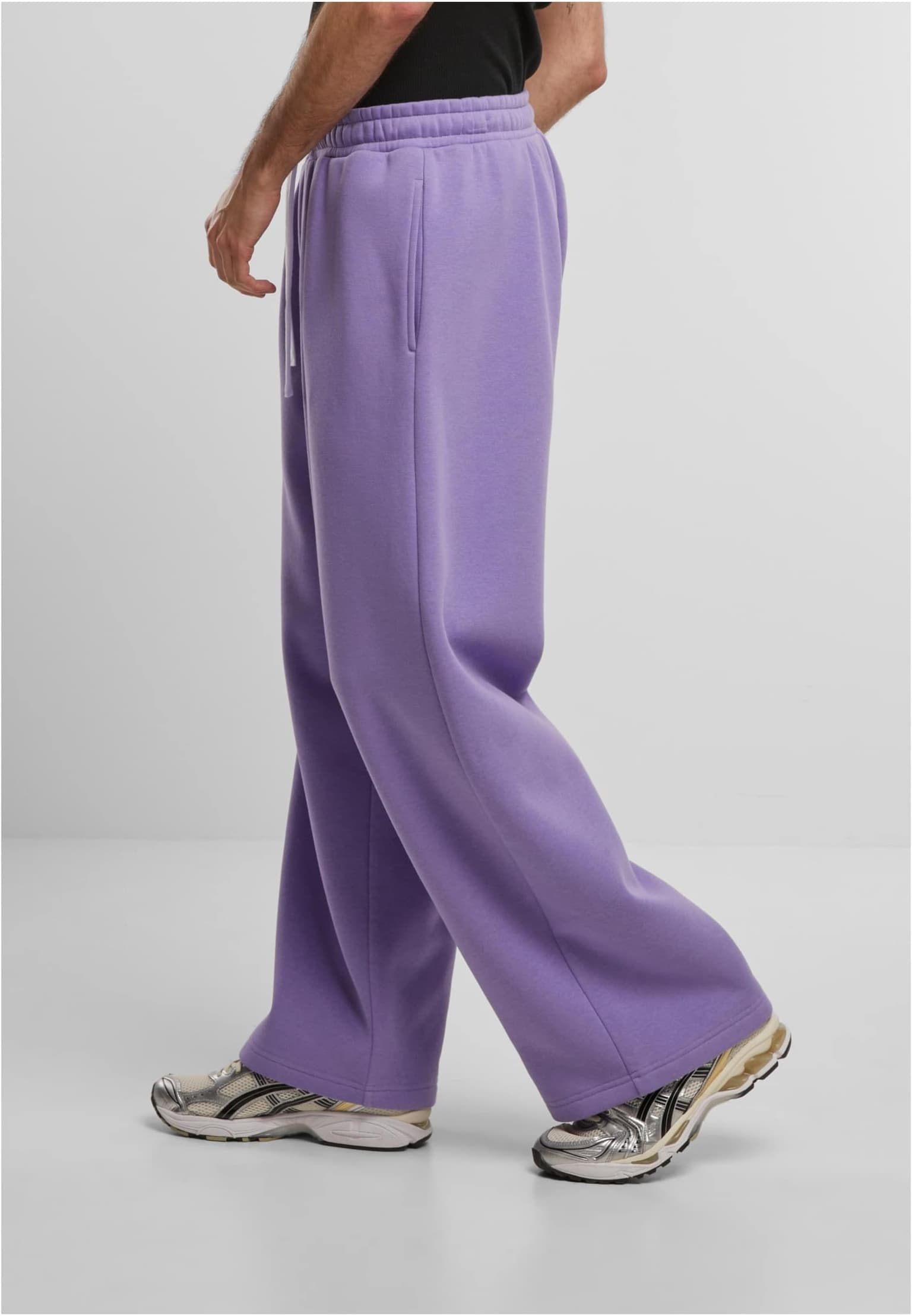 Urban Classics Fluffy Wide Leg Trackpants – Bild 3