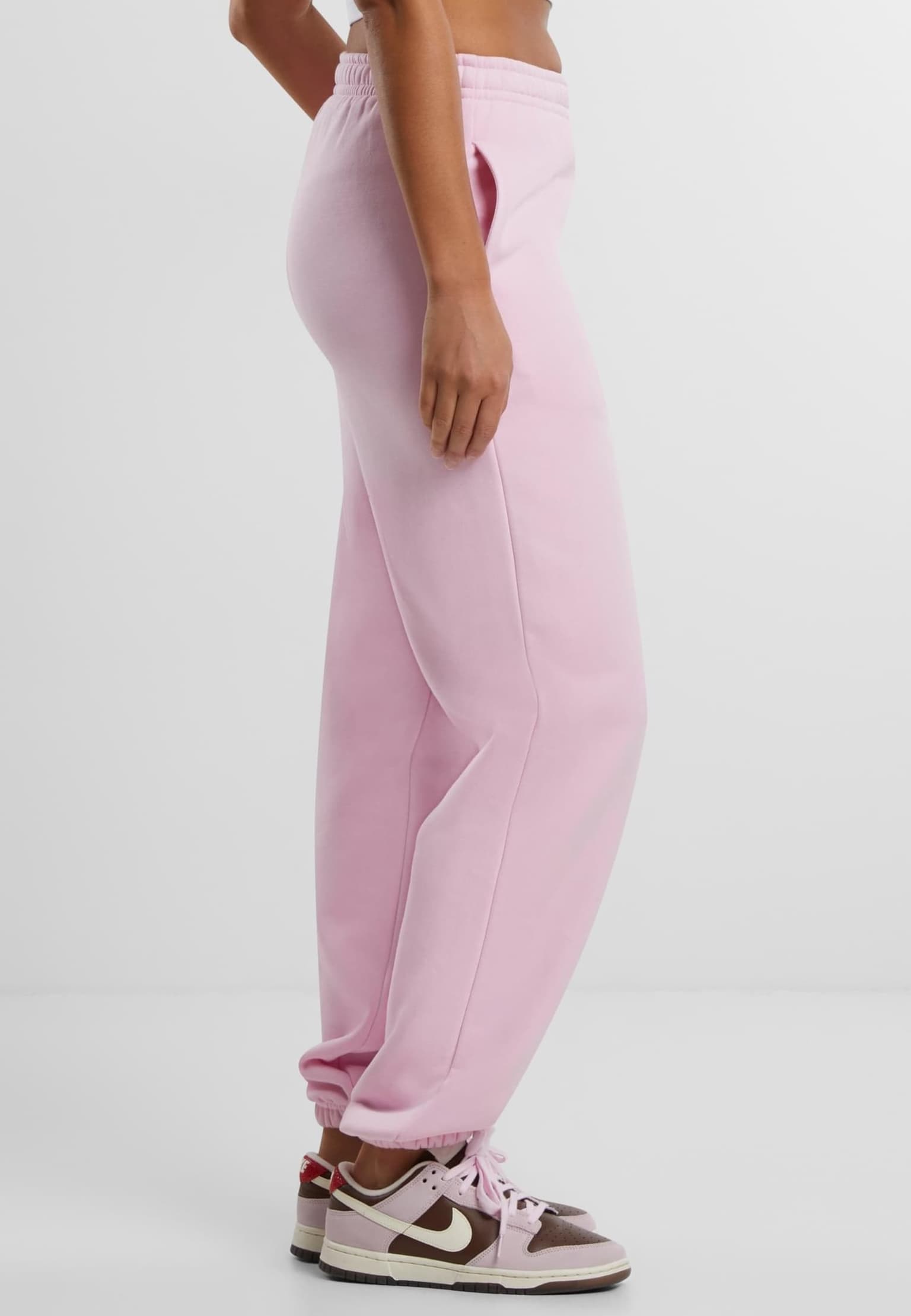 Miss Tee Karma Butterfly Ladies Fluffy Sweatpants – Bild 4