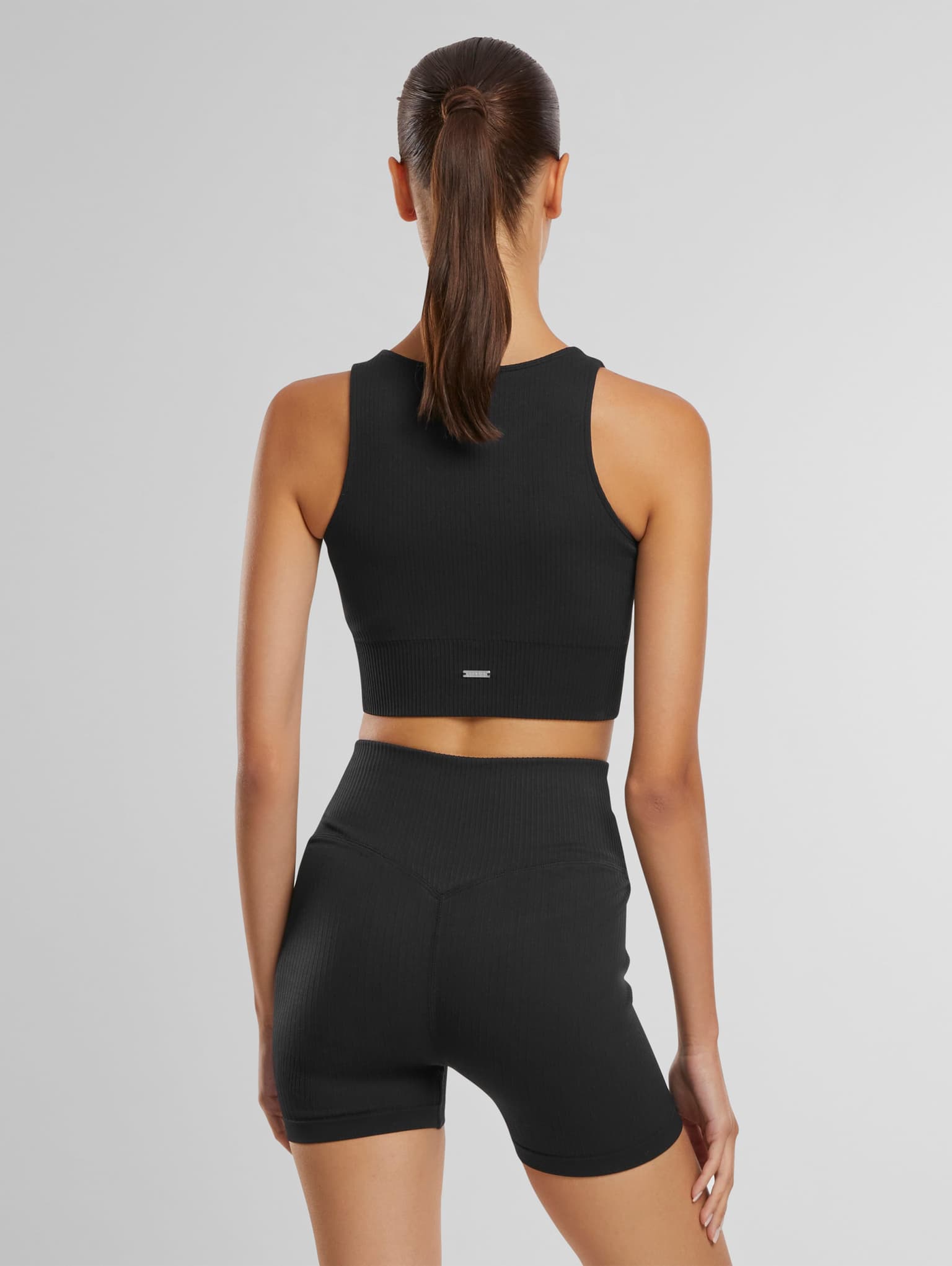 aimn aim'n Ribbed Seamless Crop Top – Bild 2