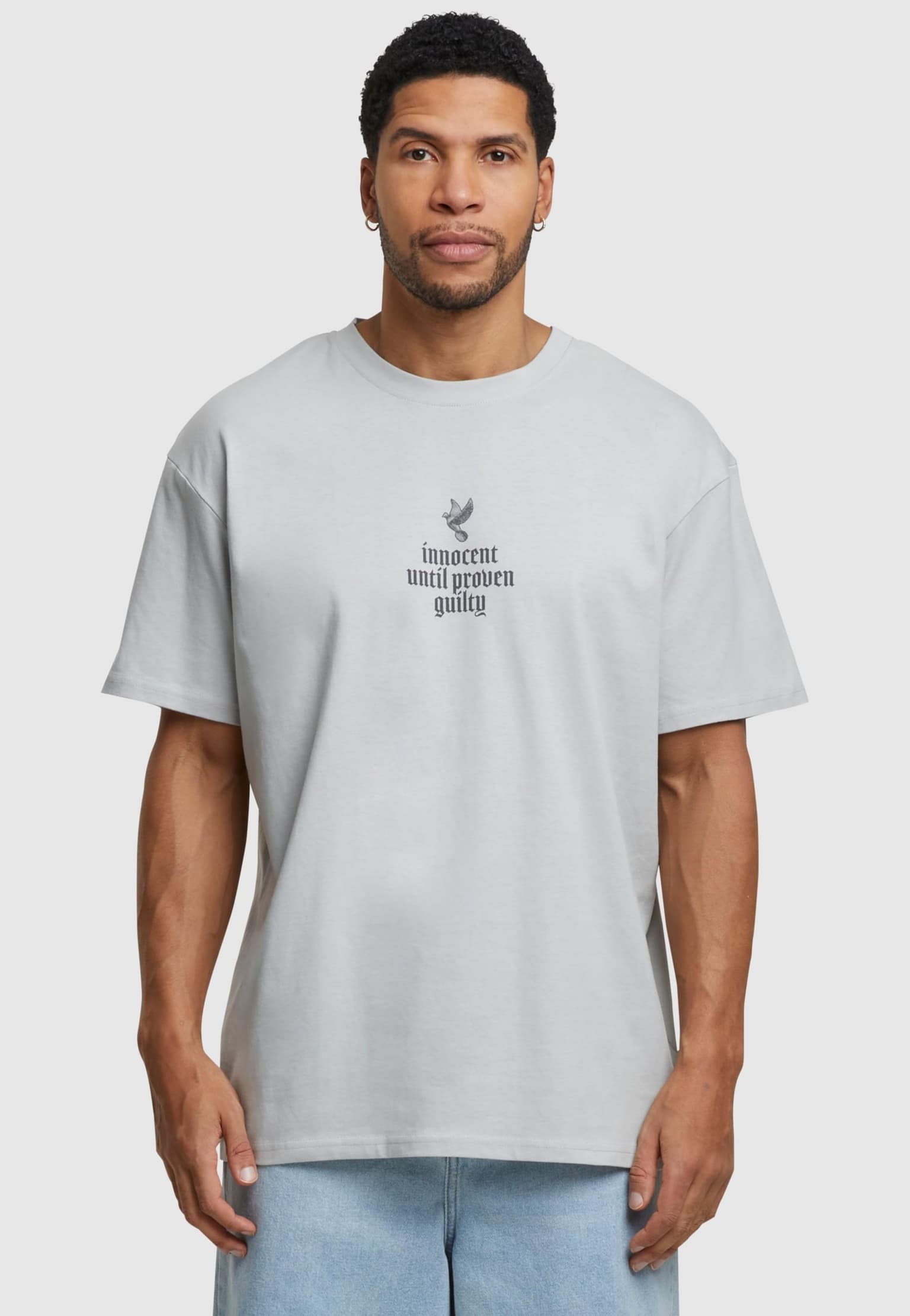 Mister Tee Upscale Justice Oversize – Bild 3