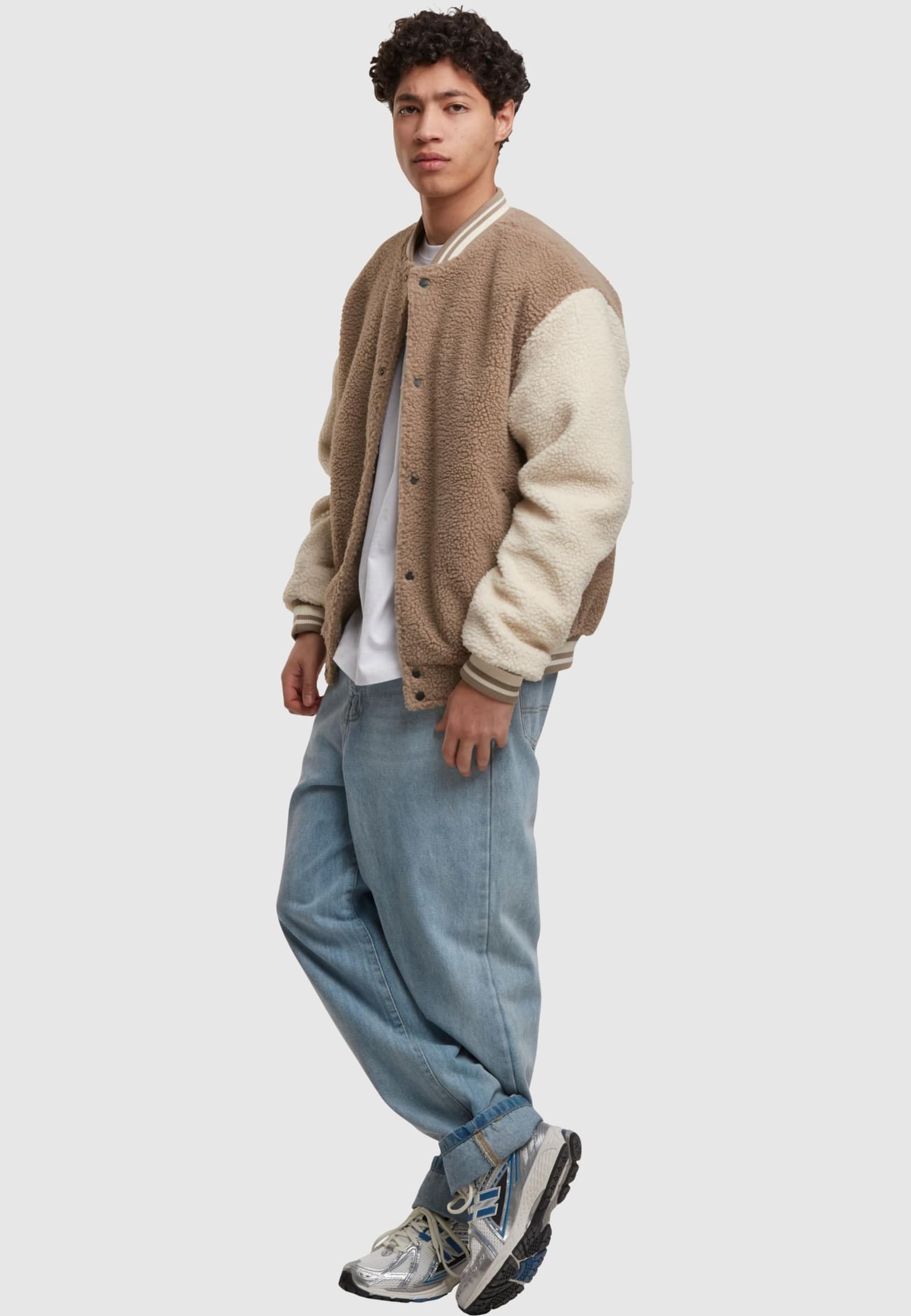 Urban Classics Teddy College Jacket – Bild 4