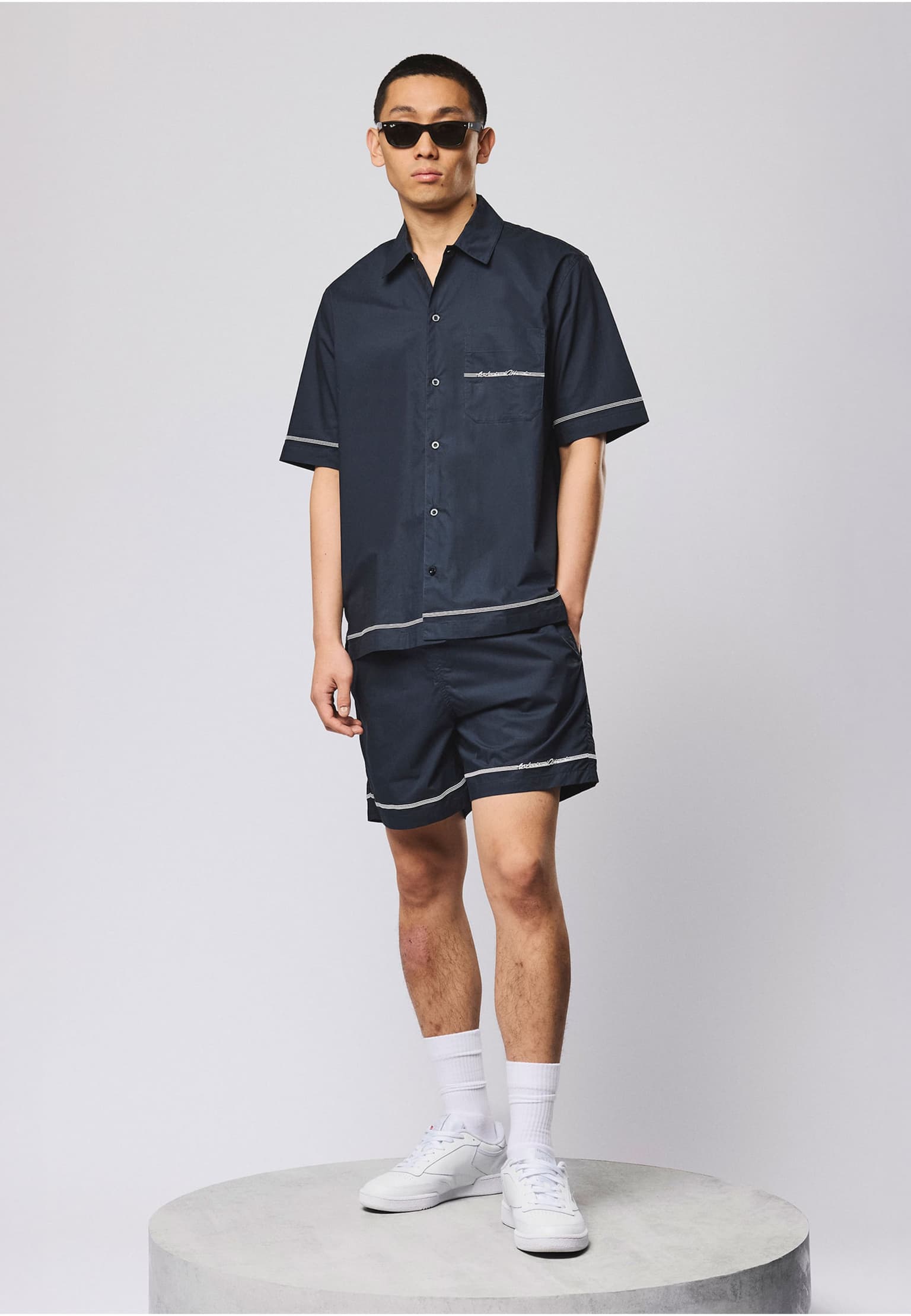 Weekend Offender SENIA SHIRT SCRIPT EMB – Bild 3