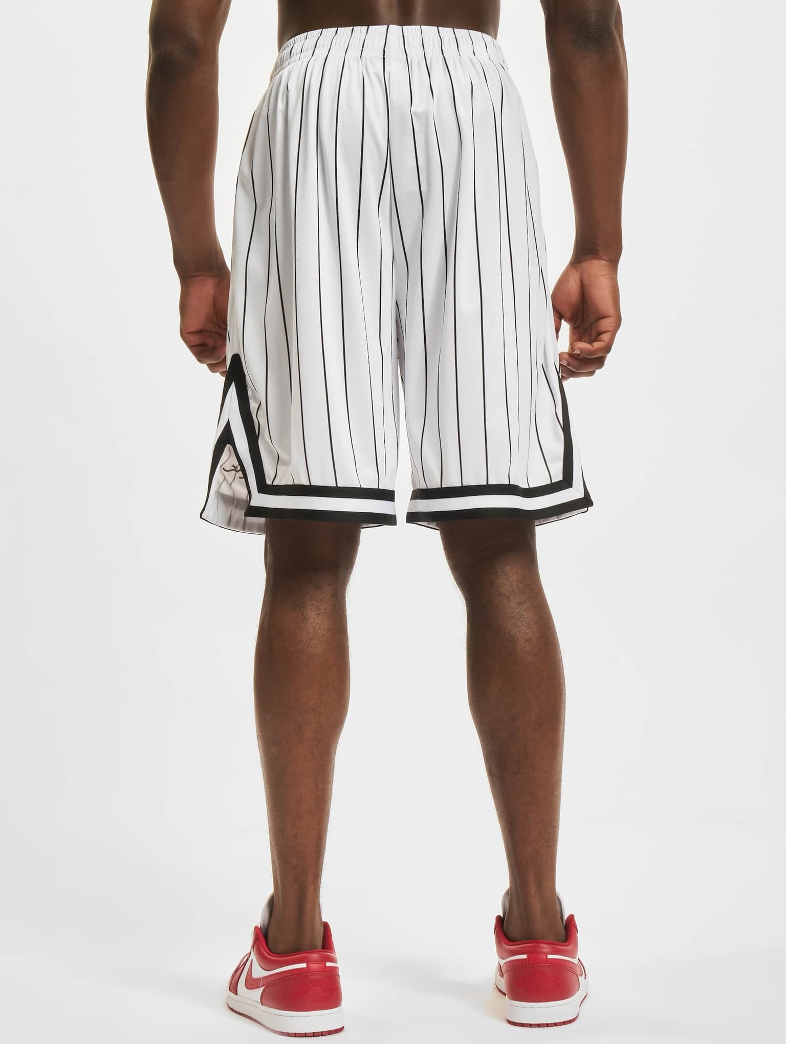 Karl Kani KM-PS011-002-02 Small Signature Pinstripe Mesh Short – Bild 2