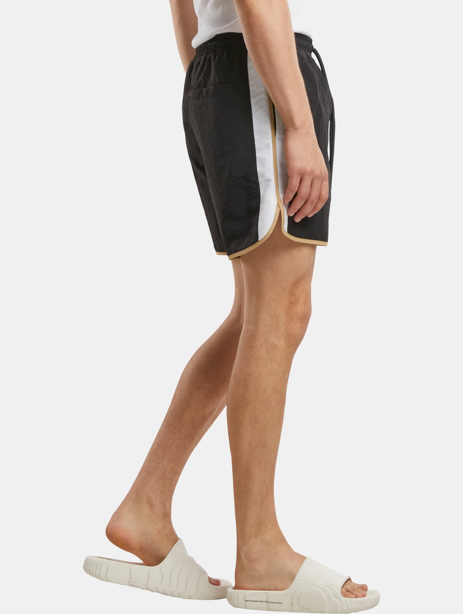 Urban Classics Retro Look Swim Short – Bild 4