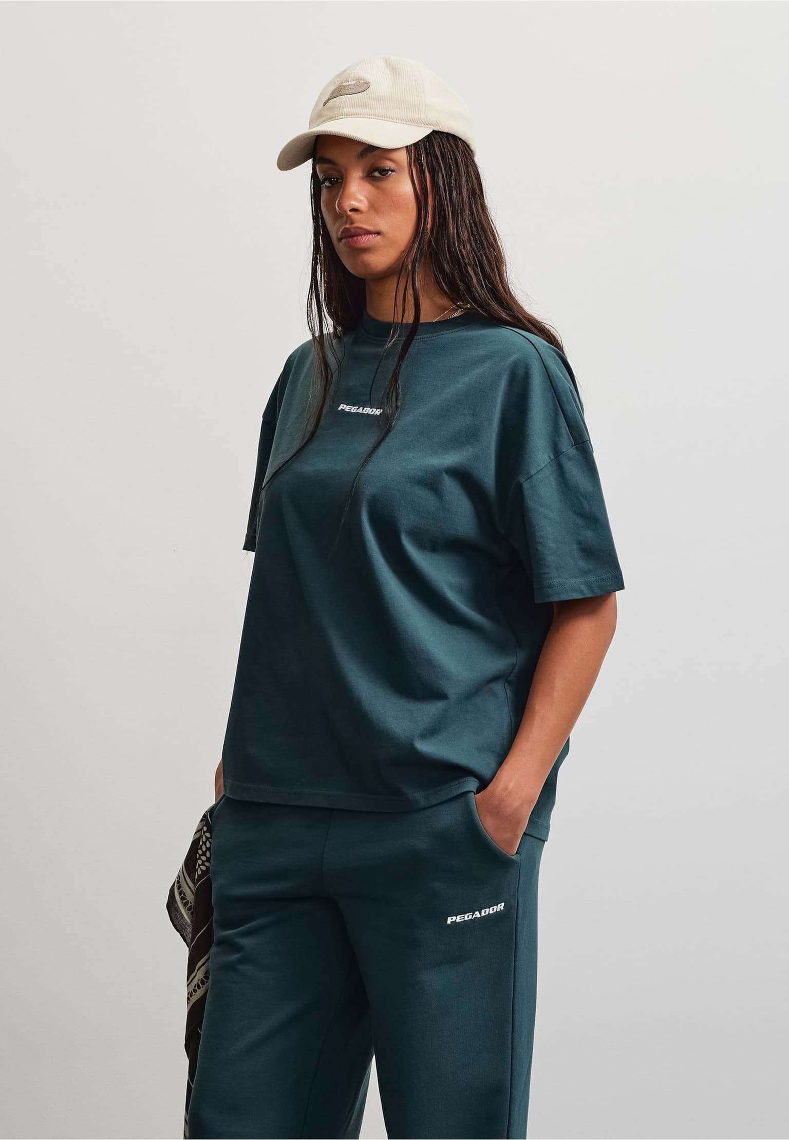 PEGADOR Bracy Heavy Oversized Tee – Bild 3