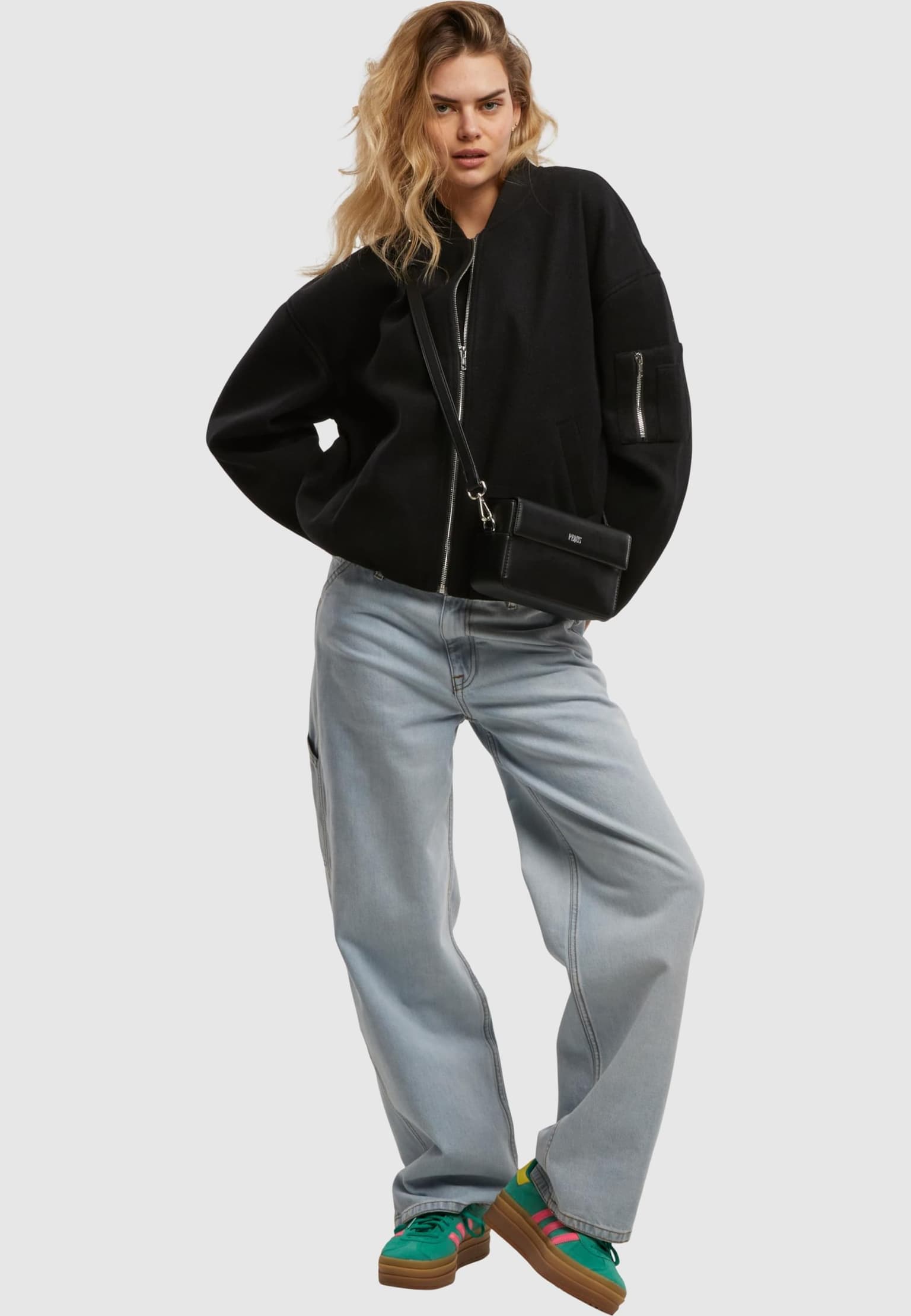 Urban Classics Ladies Faux Wool Bomber Jacket – Bild 4