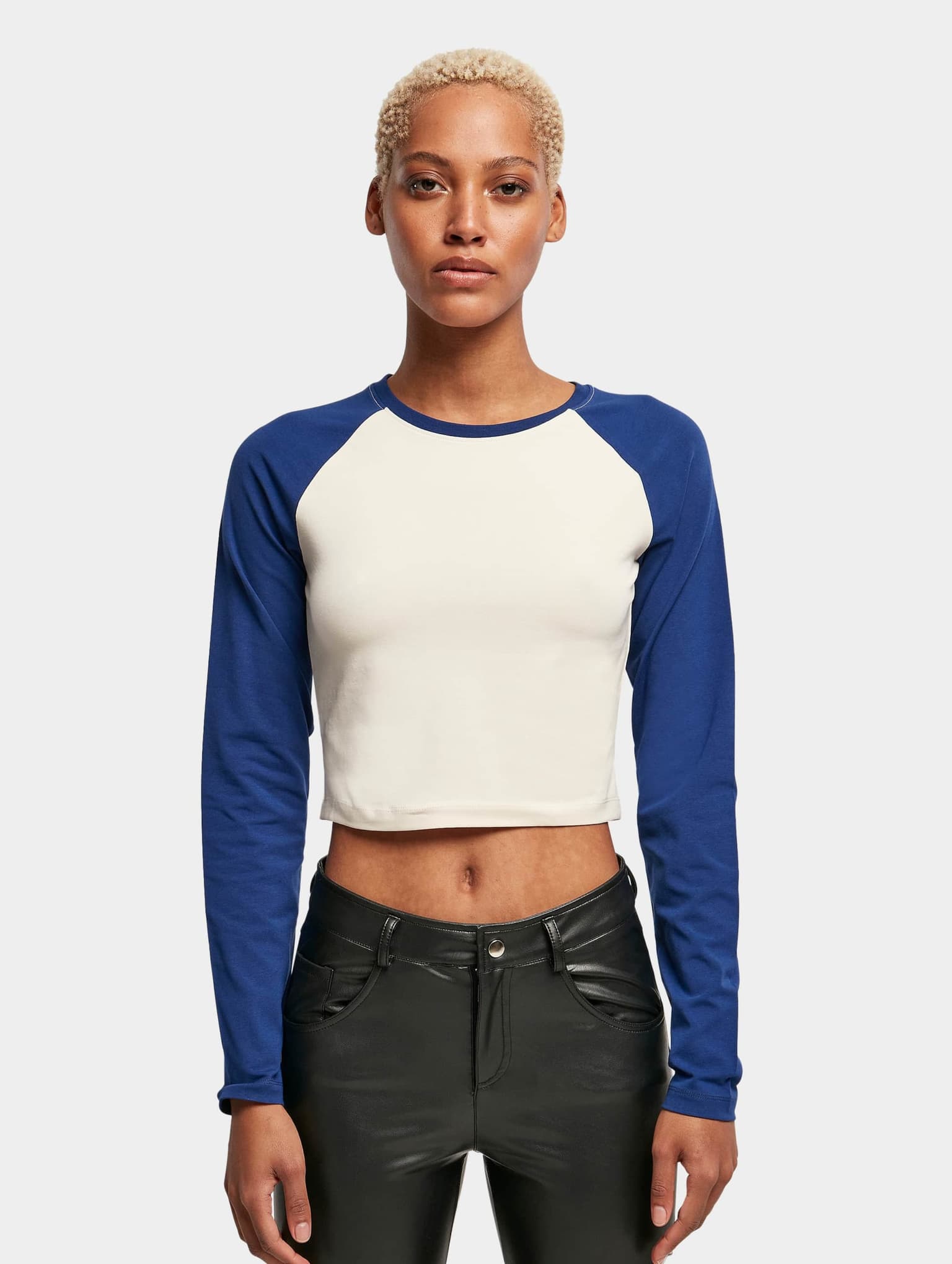 Urban Classics Ladies Essentials Cropped Retro Baseball Longsleeve – Bild 3