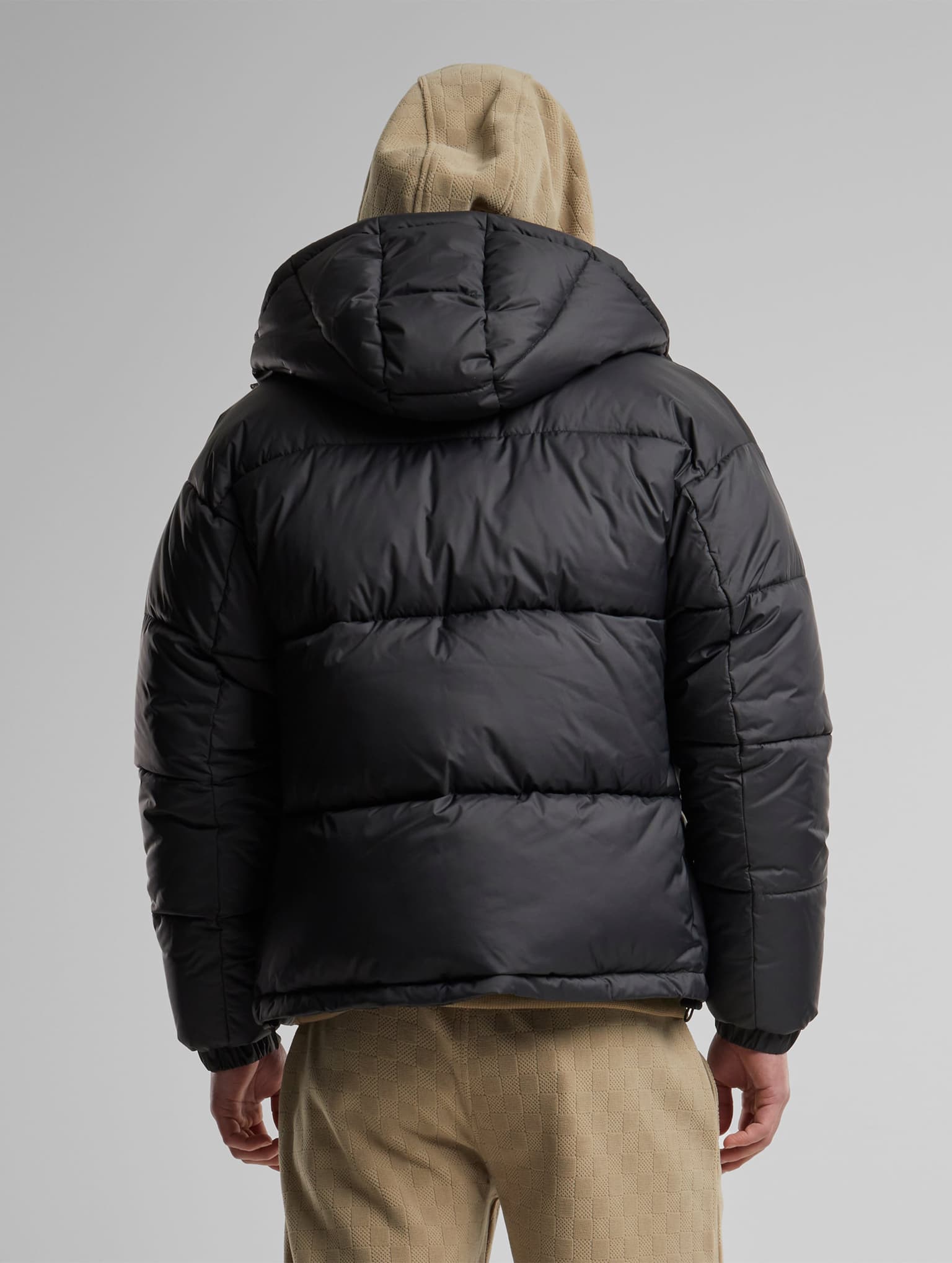 Urban Classics Basic With Hood Puffer Jacket – Bild 2
