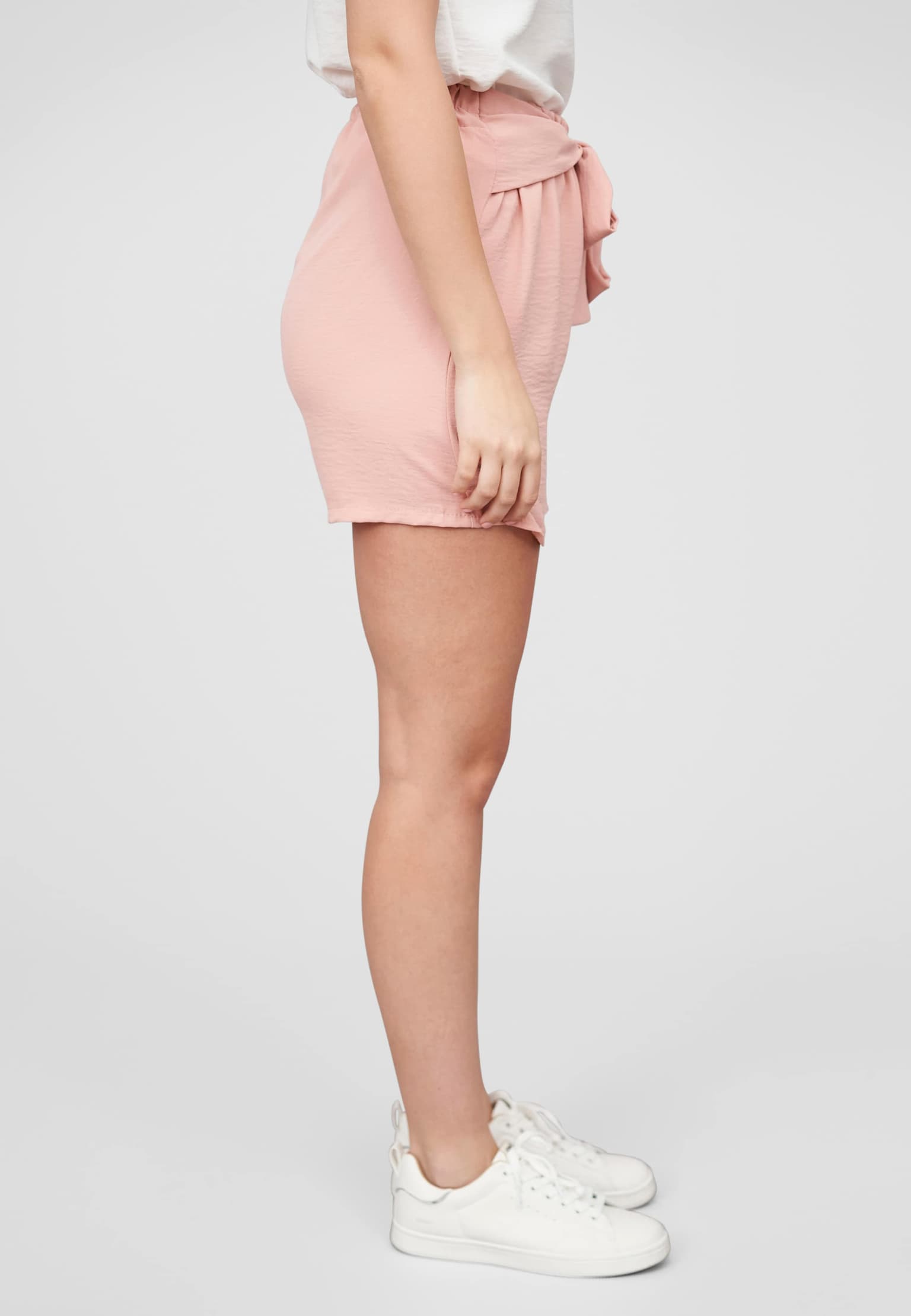 Cloud5ive Damen Short mit Deko-Bindegürtel u Elastikbund – Bild 4