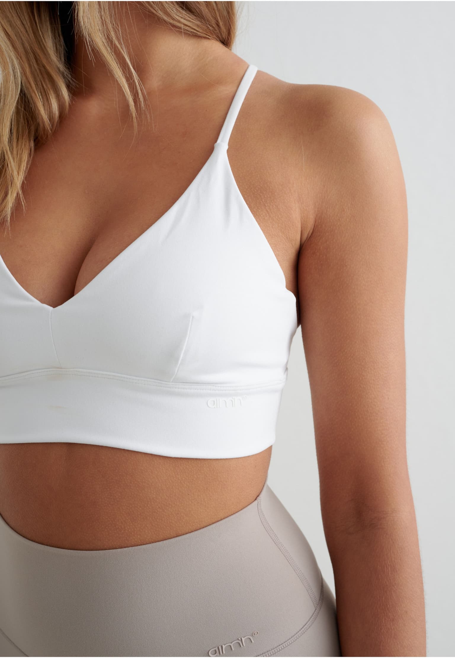 aimn Strap Bra – Bild 4