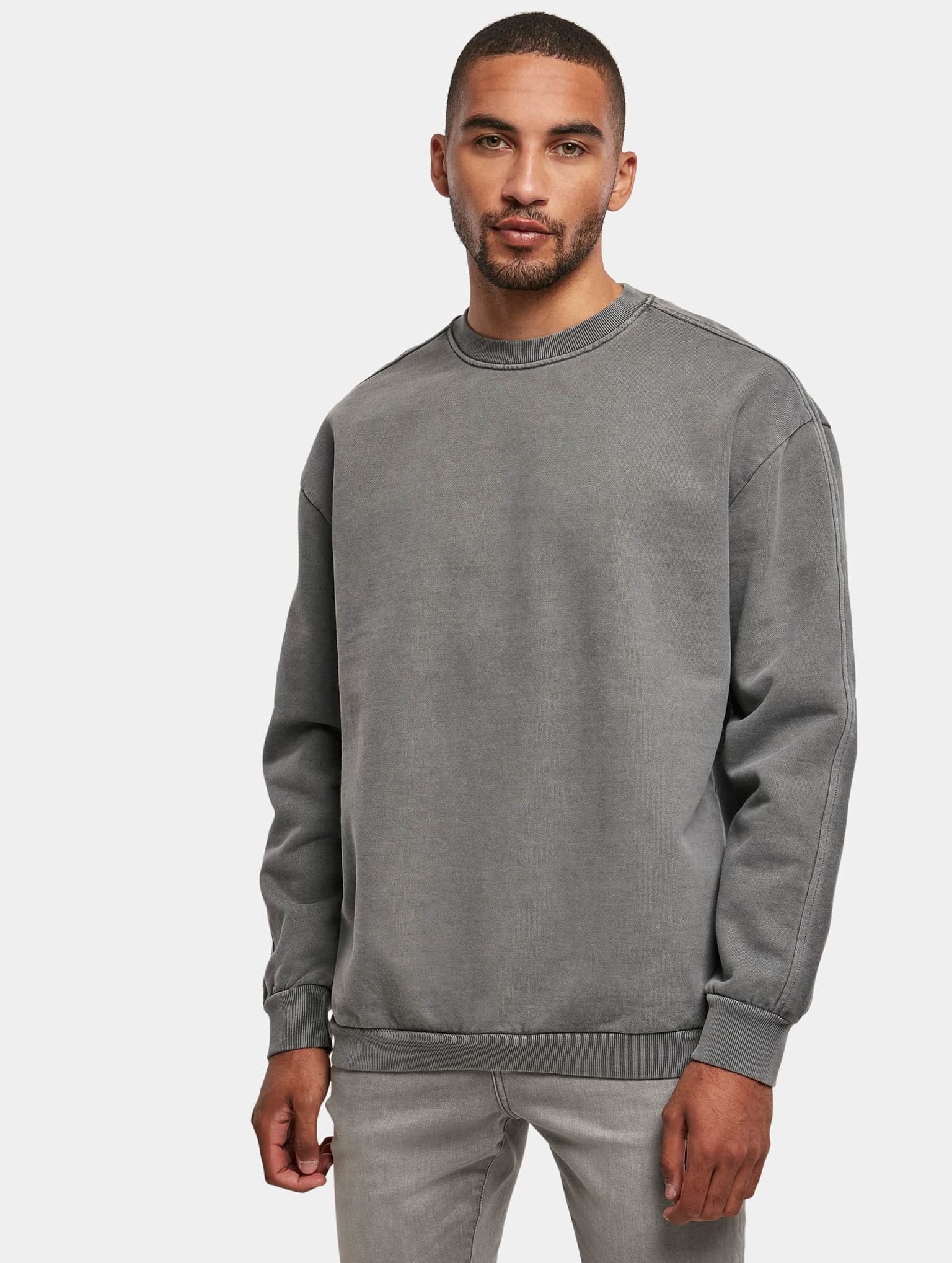 Urban Classics Heavy Terry Garment Dye Crew