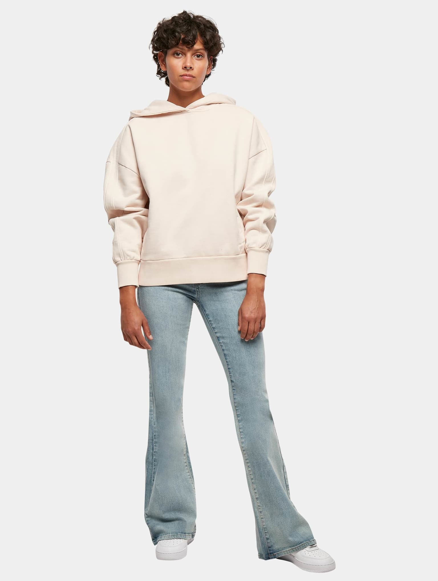 Urban Classics Ladies Heavy Terry Garment Dye Hoody – Bild 4