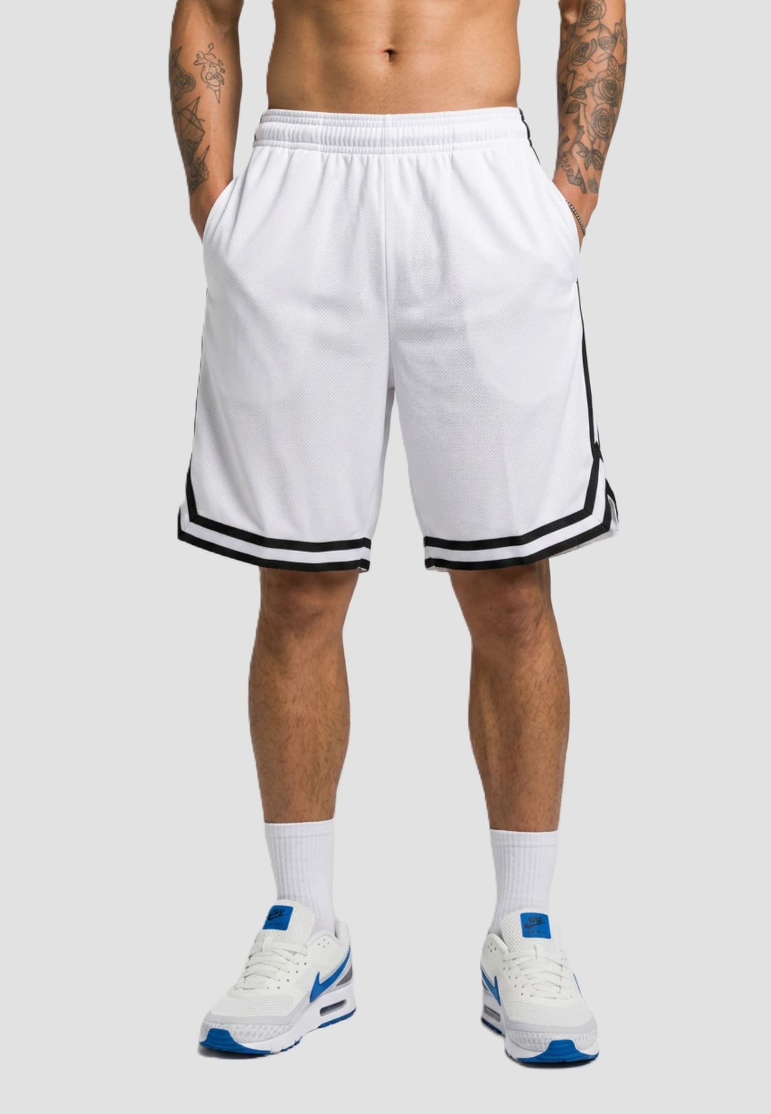 Urban Classics Stripes Mesh Short