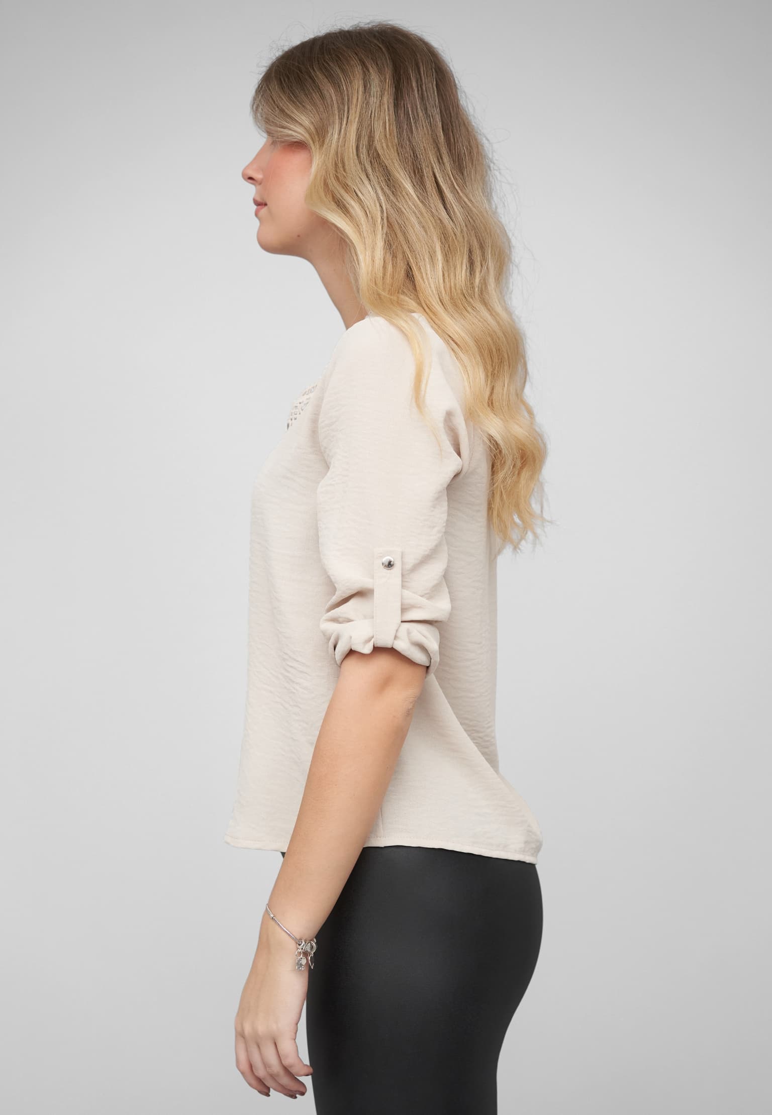 Cloud5ive Blouse with turn-up sleeves – Bild 3