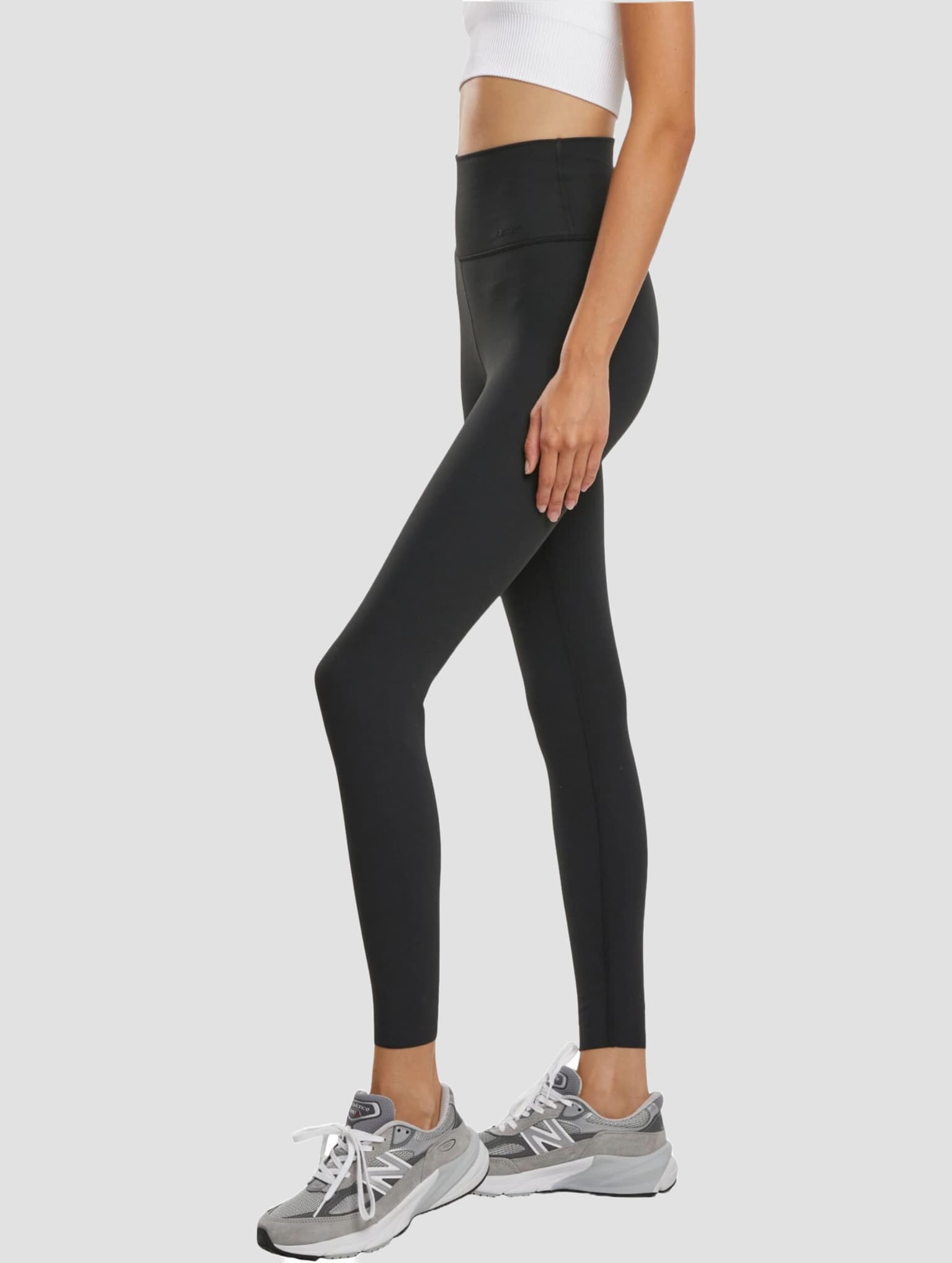 AMN-243-TIG -23070055-010 AIMN Sense Flare Tights – Bild 3