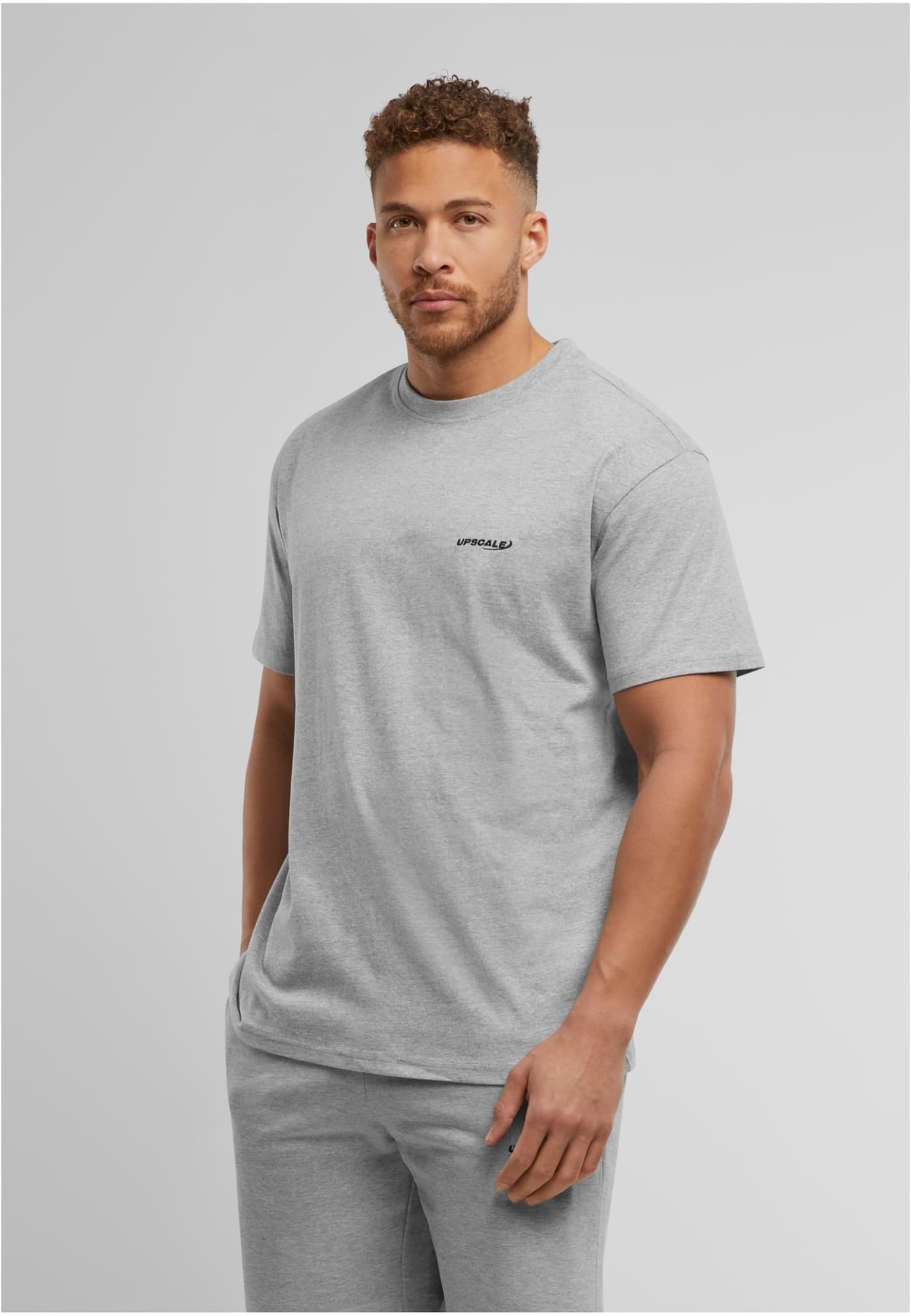 Mister Tee Upscale Core EMB Oversize