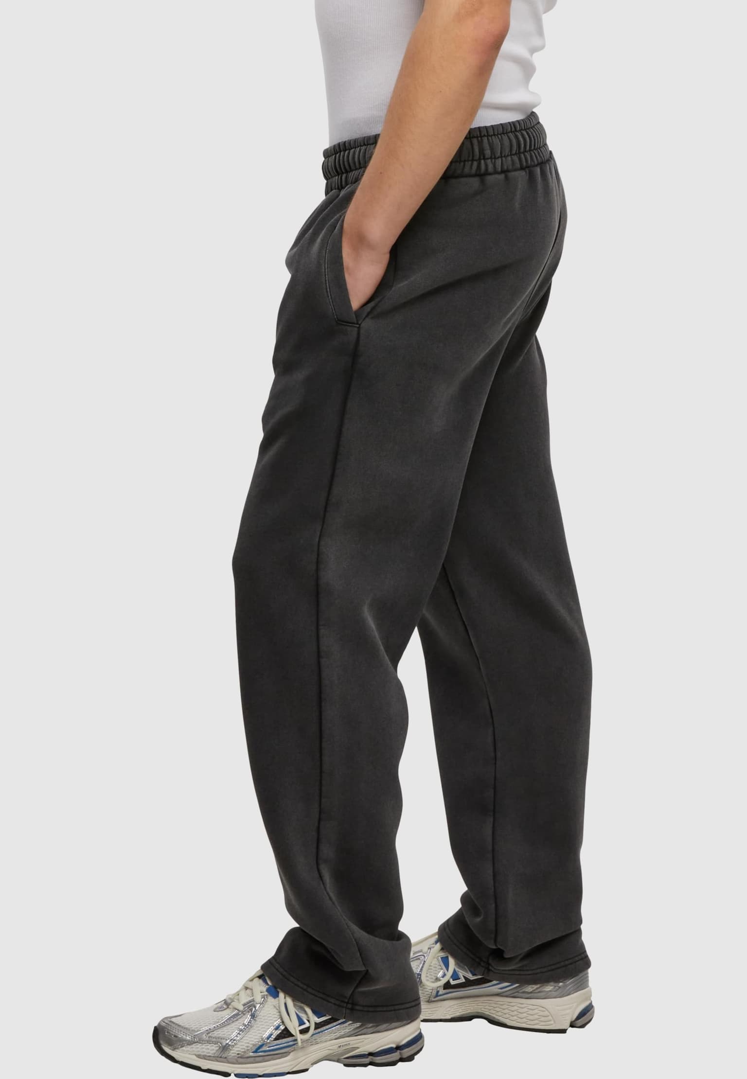 Urban Classics Vintage Heavy Trackpants – Bild 3