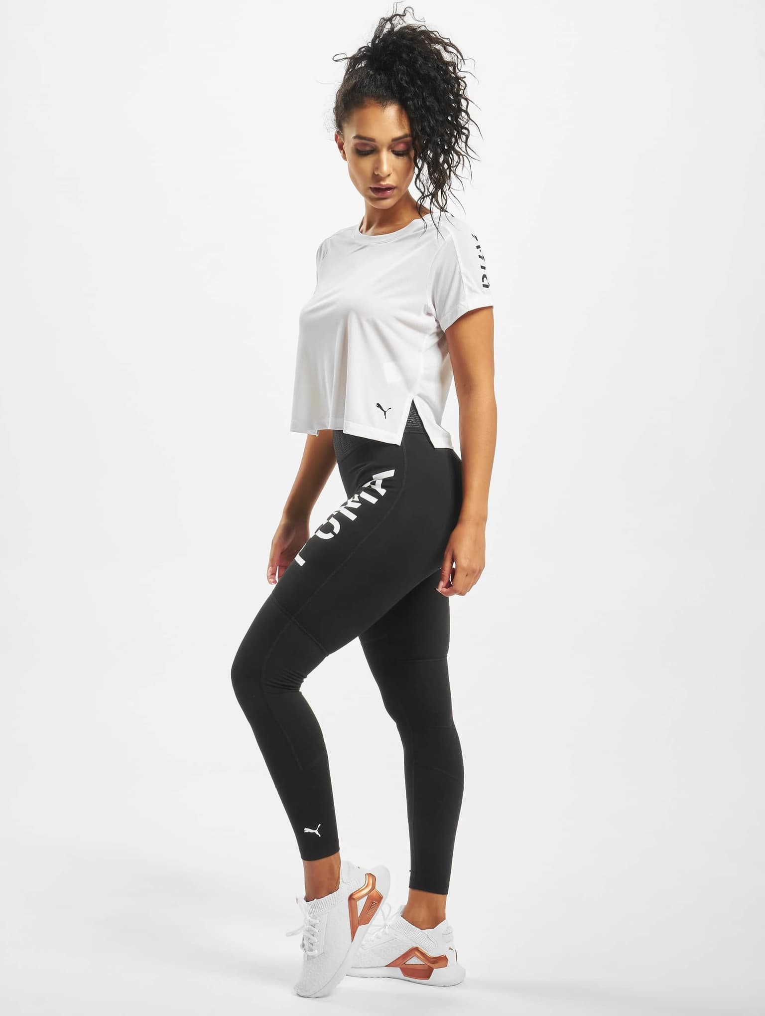 Puma Logo Graphic T-Shirt – Bild 4