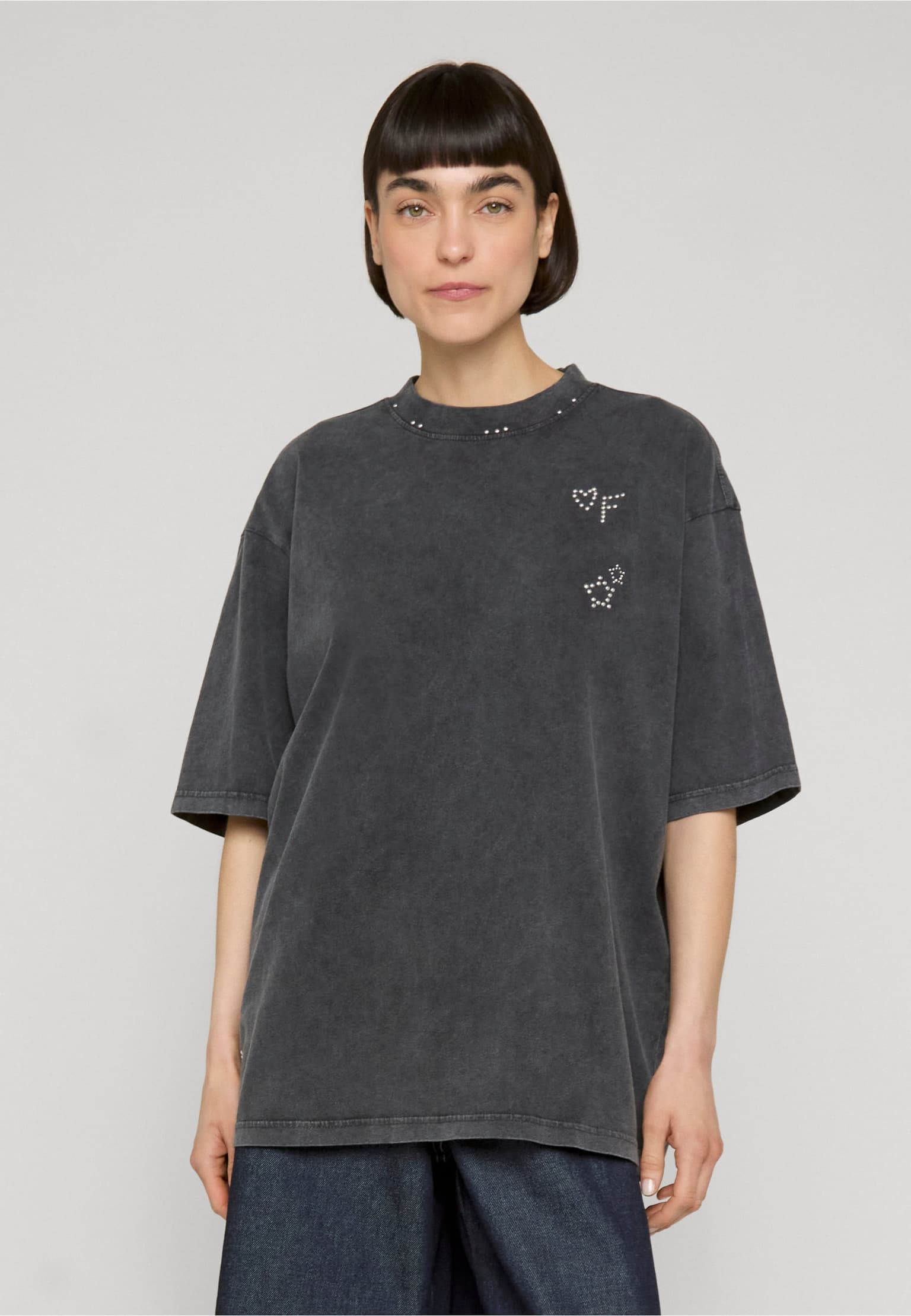 Felicious Vintage Studs Oversize Tee