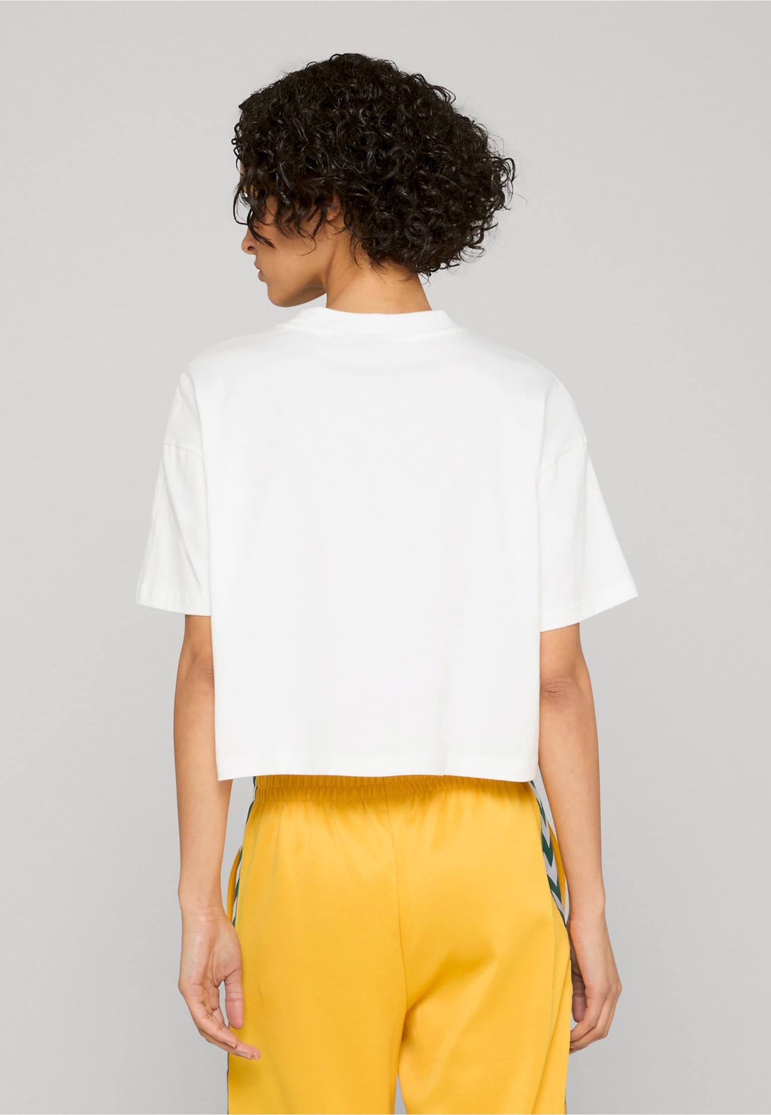 Hummel Cropped Loose T-Shirt – Bild 2
