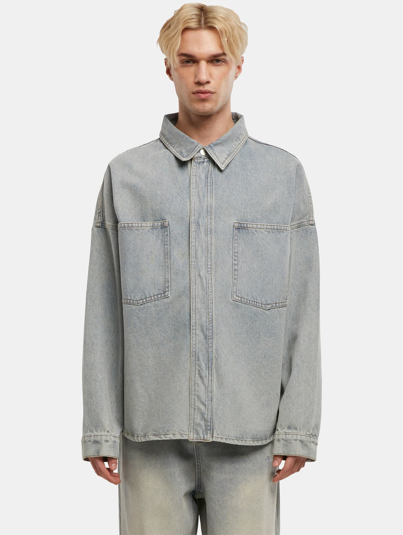 Another Cotton Lab Oversized Jeans Over Shirt – Bild 3