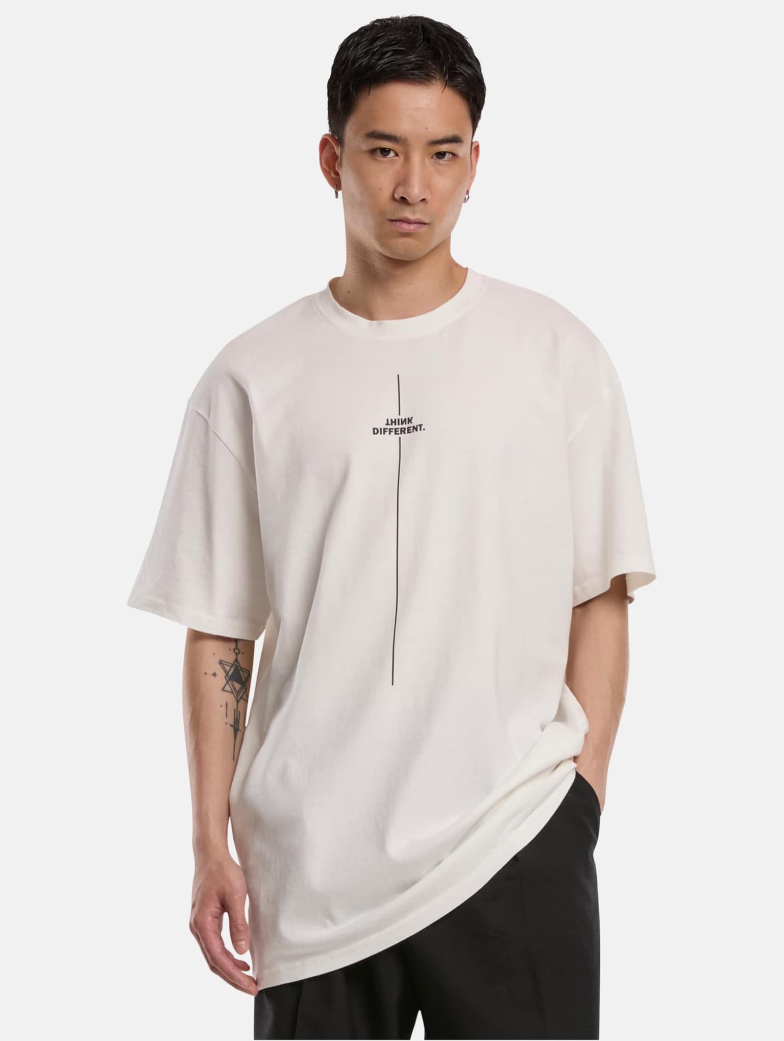 Merchcode Think Different Heavy Oversized Tee